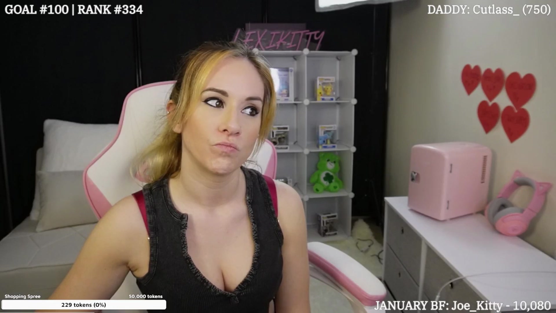 Gallery image thumbnail from LexiKitty_'s myfreecams stream on, 01/27/2024, 03:02 image 10 of 20