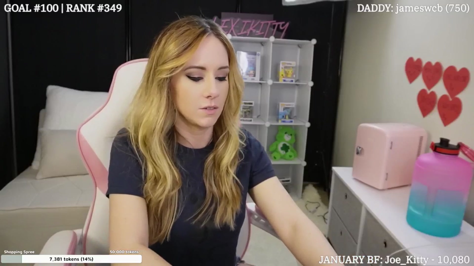 Gallery image thumbnail from LexiKitty_'s myfreecams stream on, 02/01/2024, 05:07 image 6 of 20