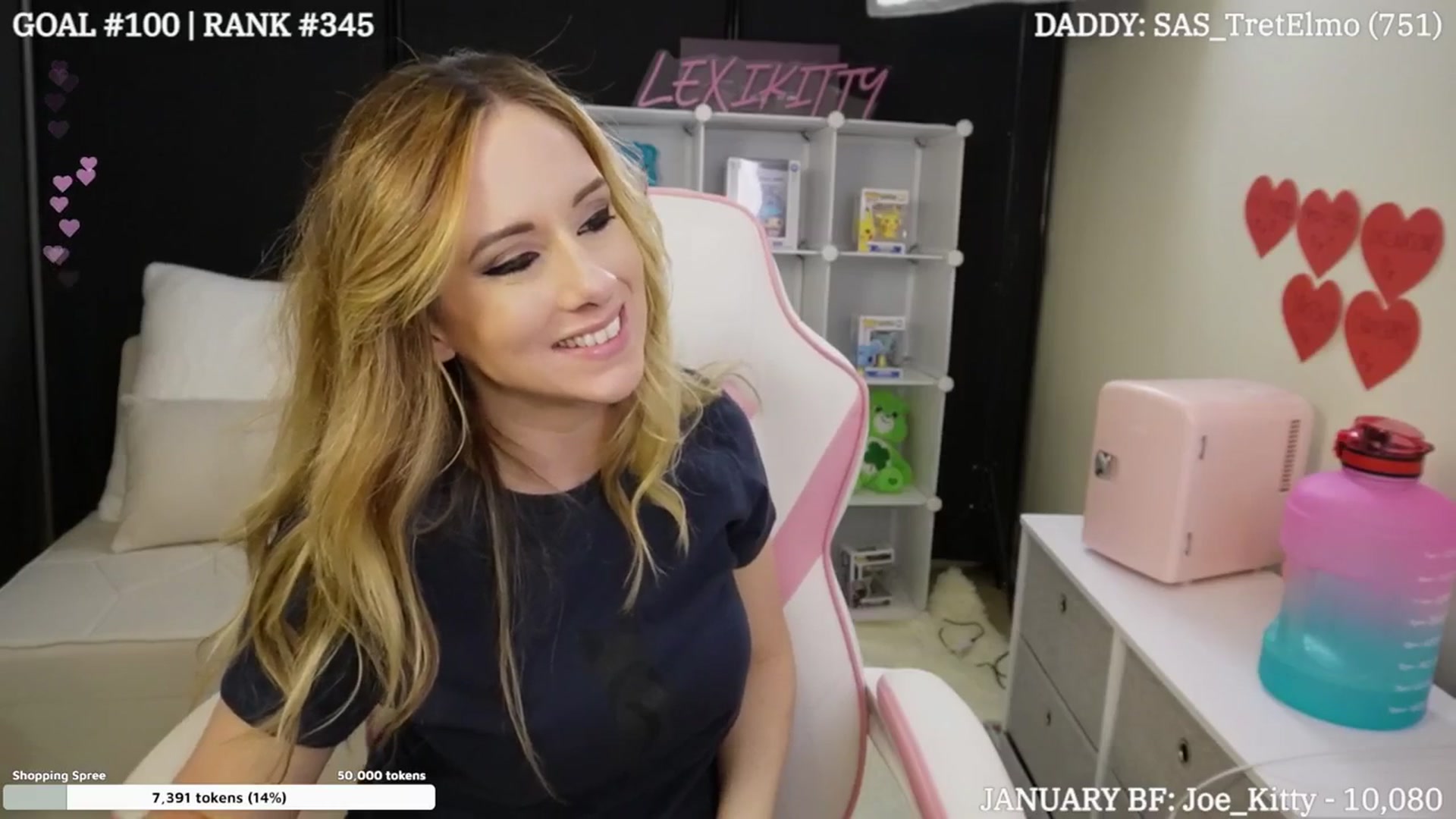 Gallery image thumbnail from LexiKitty_'s myfreecams stream on, 02/01/2024, 05:07 image 18 of 20