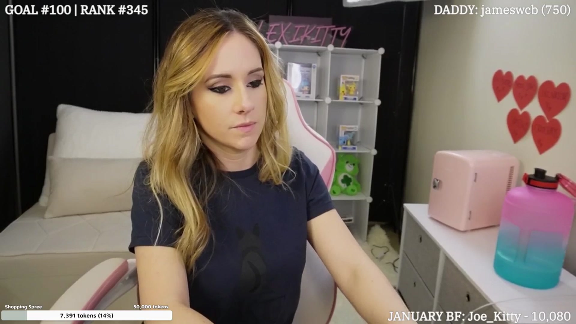 Gallery image thumbnail from LexiKitty_'s myfreecams stream on, 02/01/2024, 05:07 image 16 of 20