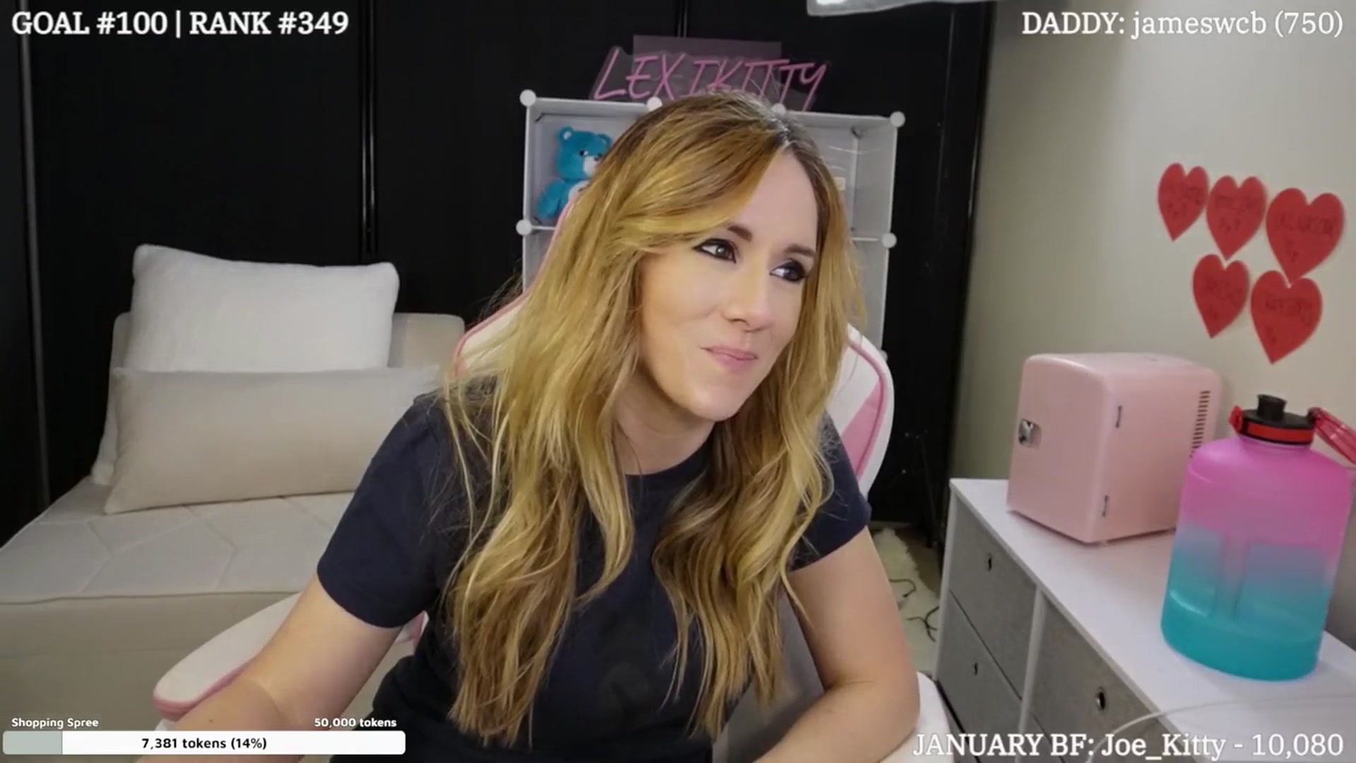 Gallery image thumbnail from LexiKitty_'s myfreecams stream on, 02/01/2024, 05:07 image 7 of 20