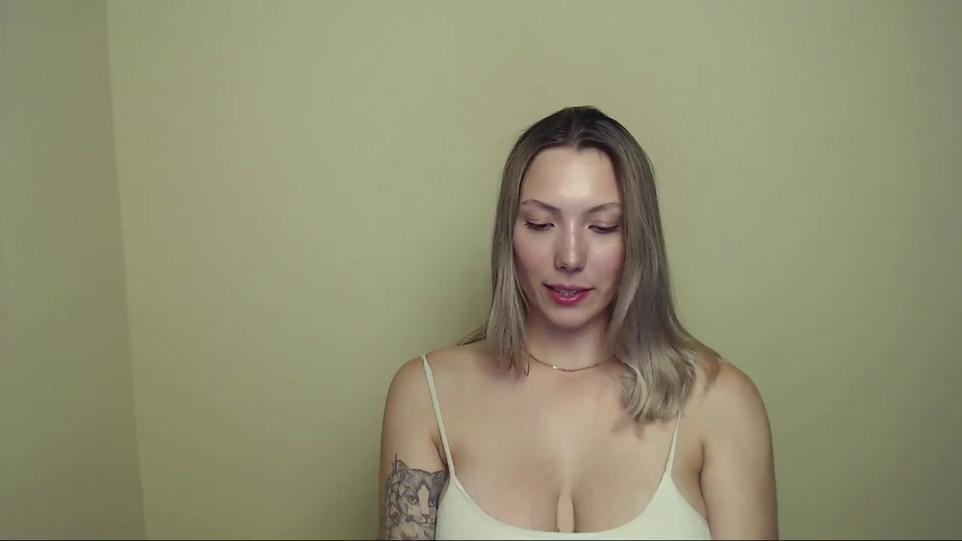 Gallery image thumbnail from LexiLuna_'s myfreecams stream on, 07/14/2025, 21:17 image 11 of 20