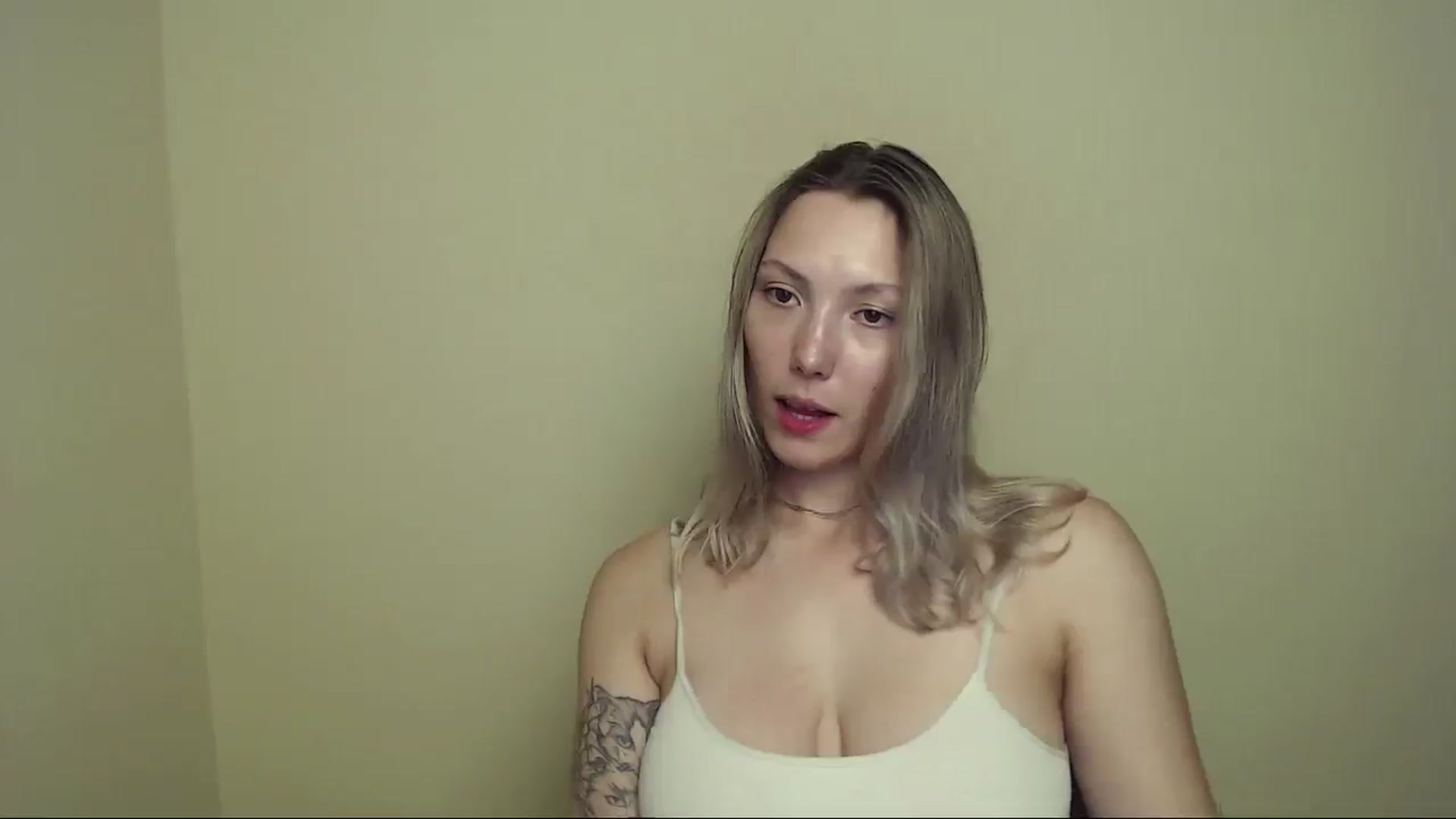 Gallery image thumbnail from LexiLuna_'s myfreecams stream on, 07/14/2025, 21:54 image 6 of 20