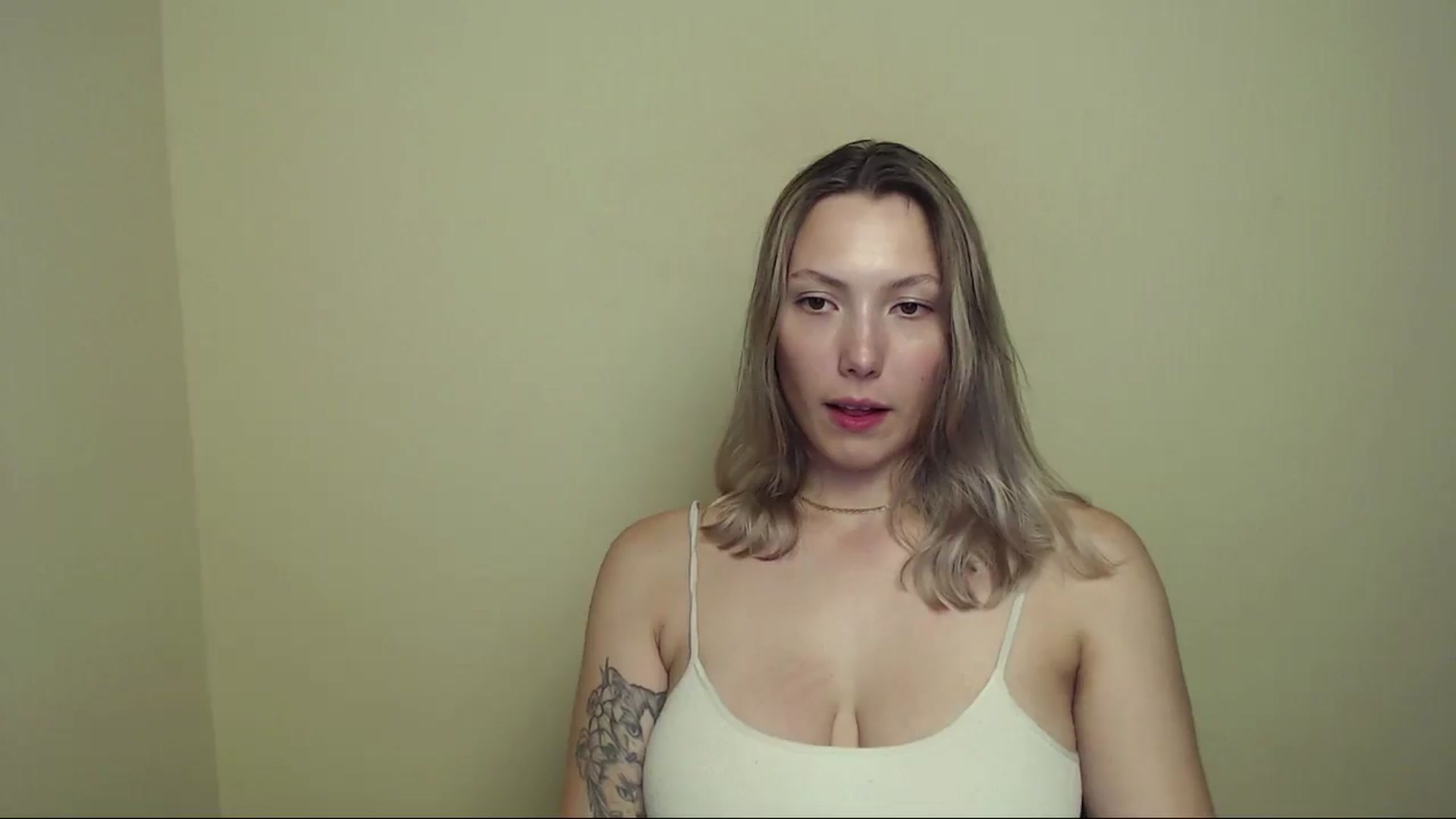 Gallery image thumbnail from LexiLuna_'s myfreecams stream on, 07/14/2025, 21:54 image 9 of 20