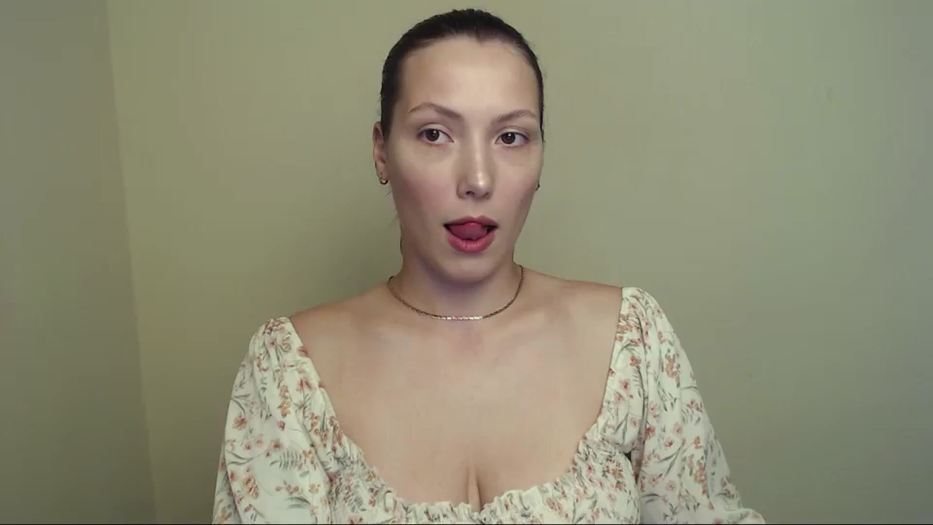 Gallery image thumbnail from LexiLuna_'s myfreecams stream on, 07/15/2025, 16:19 image 1 of 20