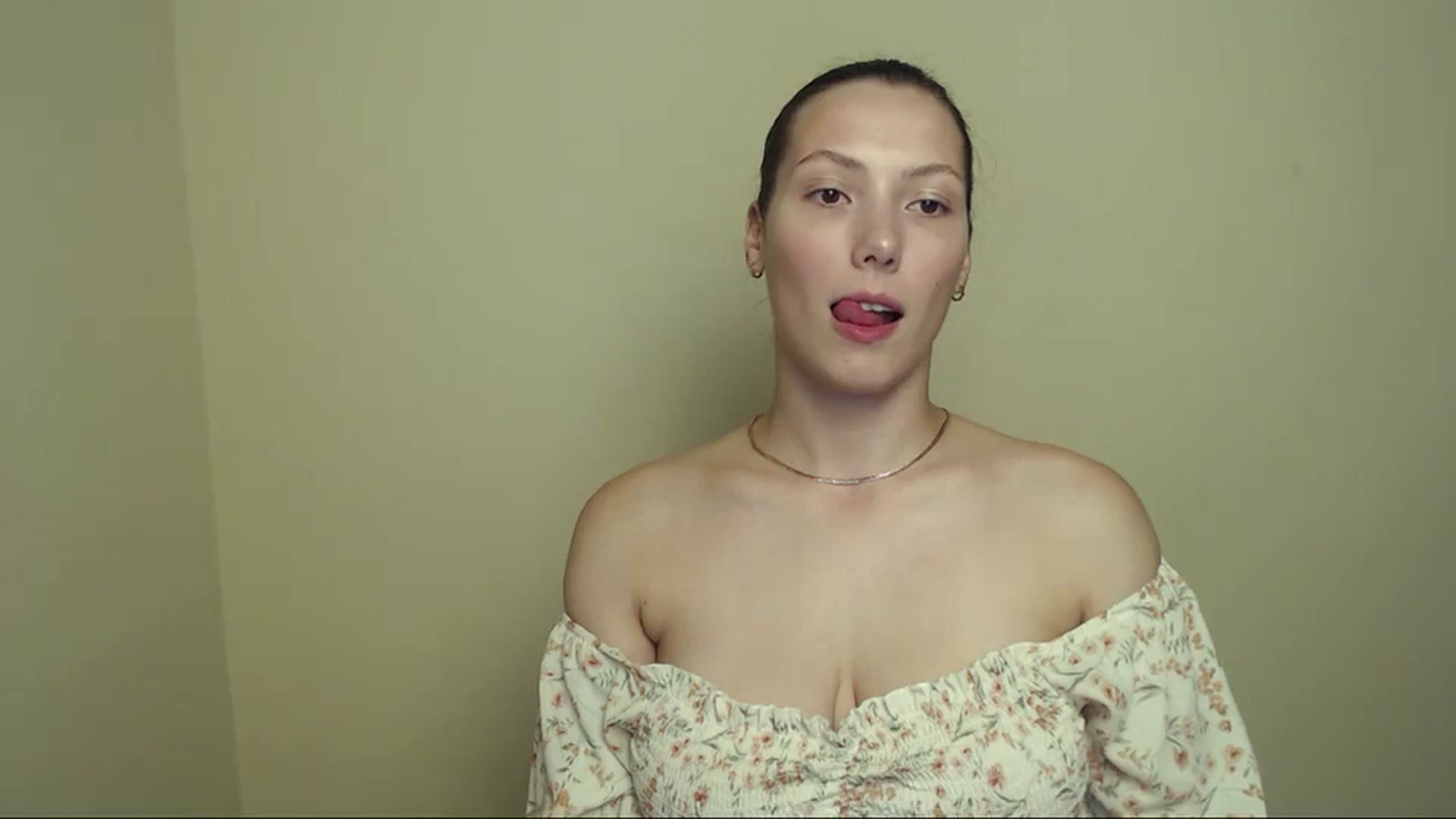 Gallery image thumbnail from LexiLuna_'s myfreecams stream on, 07/15/2025, 17:22 image 7 of 20