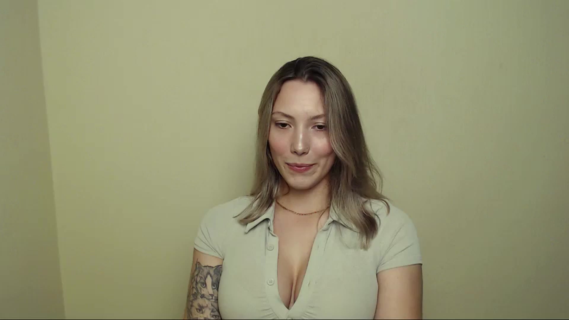 Gallery image thumbnail from LexiLuna_'s myfreecams stream on, 07/19/2025, 19:54 image 8 of 20
