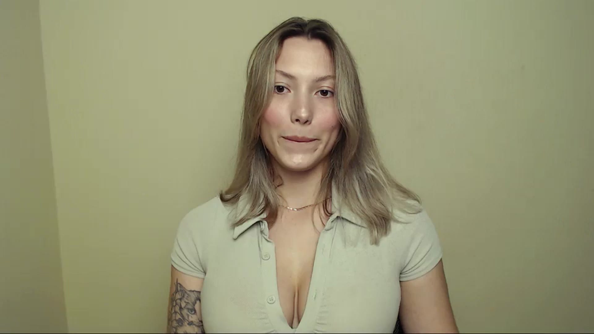 Gallery image thumbnail from LexiLuna_'s myfreecams stream on, 07/19/2025, 19:54 image 16 of 20