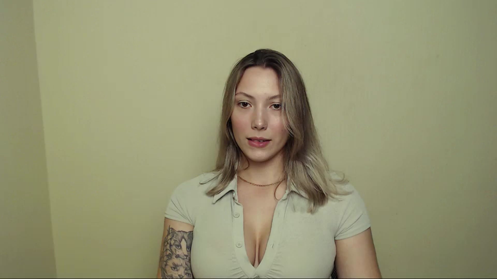 Gallery image thumbnail from LexiLuna_'s myfreecams stream on, 07/19/2025, 19:54 image 5 of 20