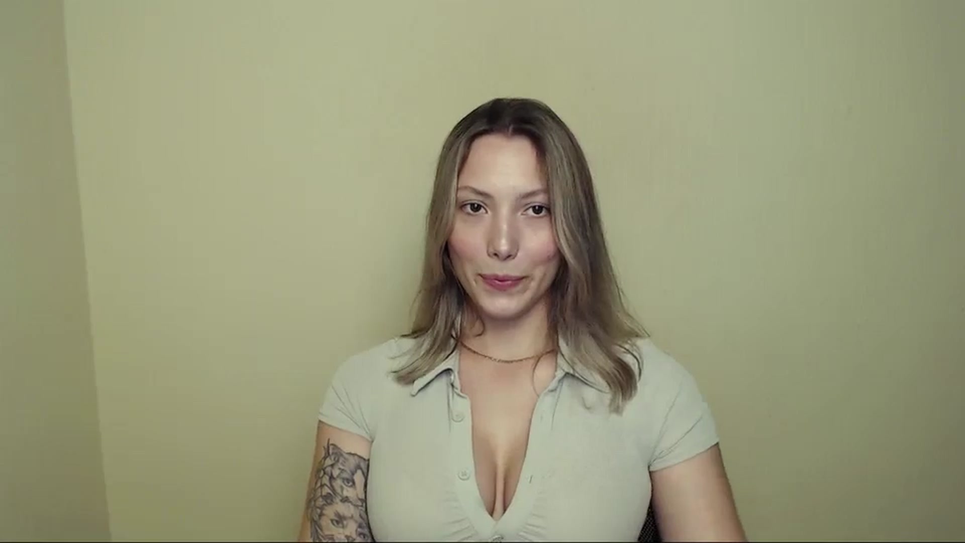 Gallery image thumbnail from LexiLuna_'s myfreecams stream on, 07/19/2025, 19:54 image 12 of 20