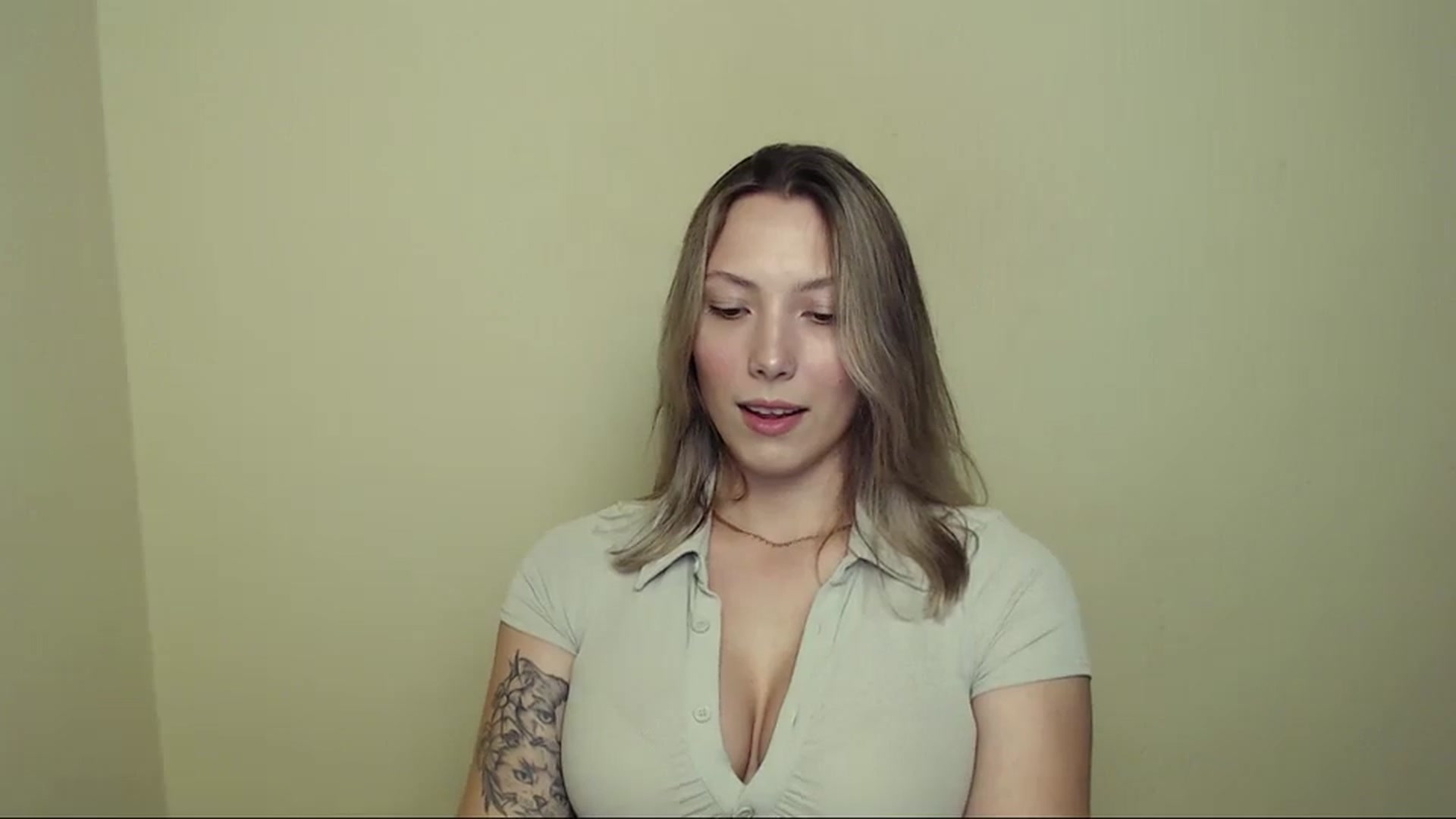 Gallery image thumbnail from LexiLuna_'s myfreecams stream on, 07/19/2025, 19:54 image 10 of 20
