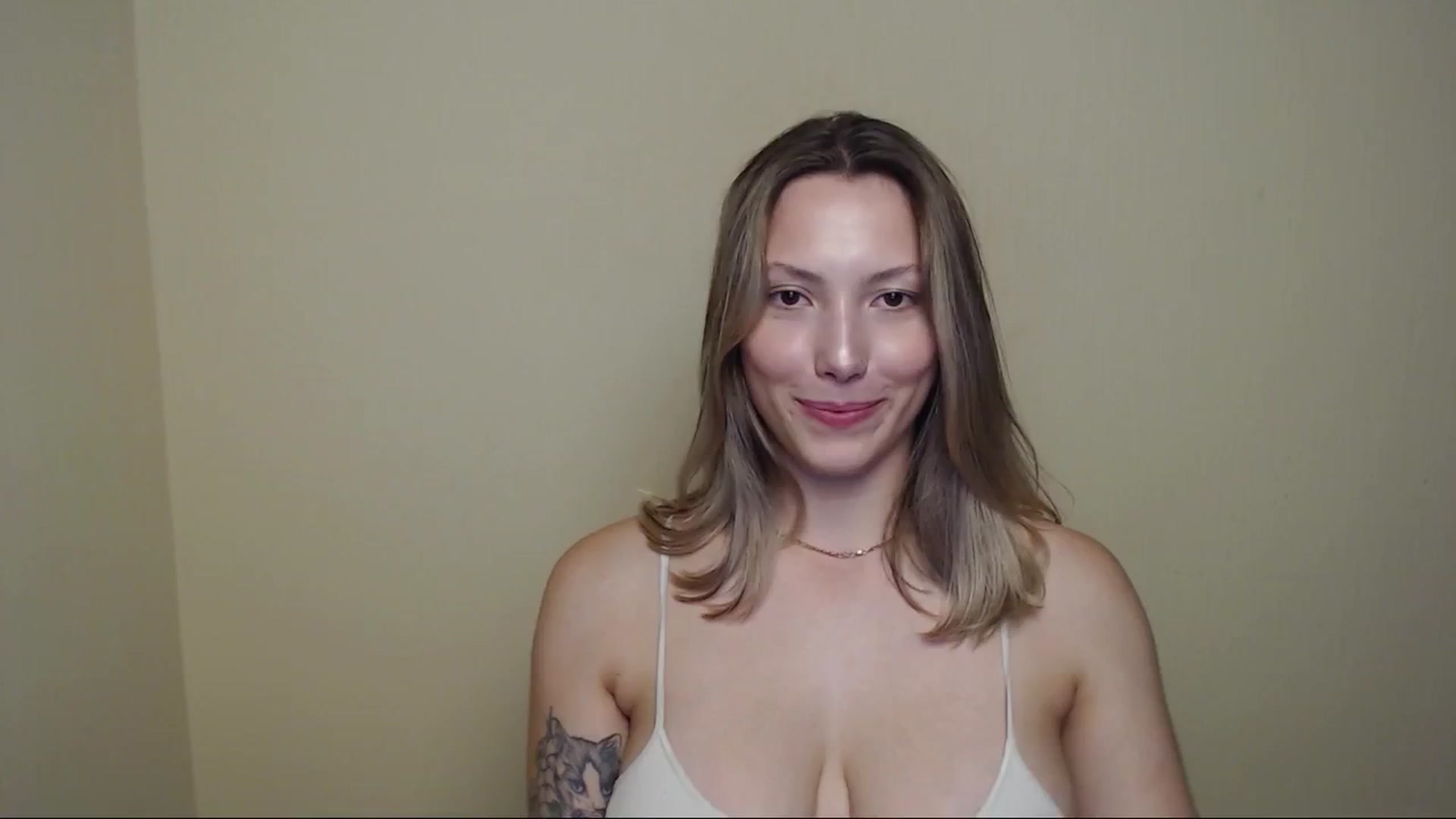Gallery image thumbnail from LexiLuna_'s myfreecams stream on, 07/28/2025, 18:43 image 2 of 20