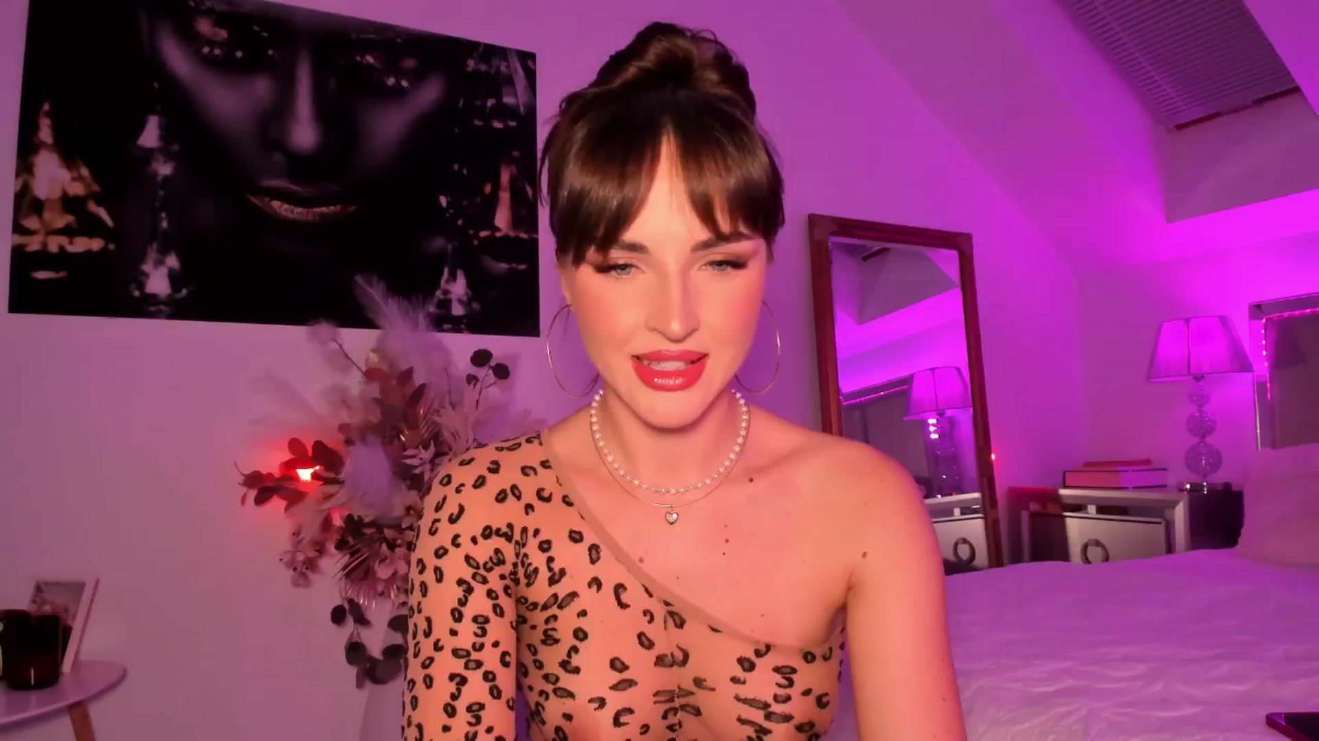 Gallery image thumbnail from LexiQ's myfreecams stream on, 01/12/2025, 22:33 image 13 of 20