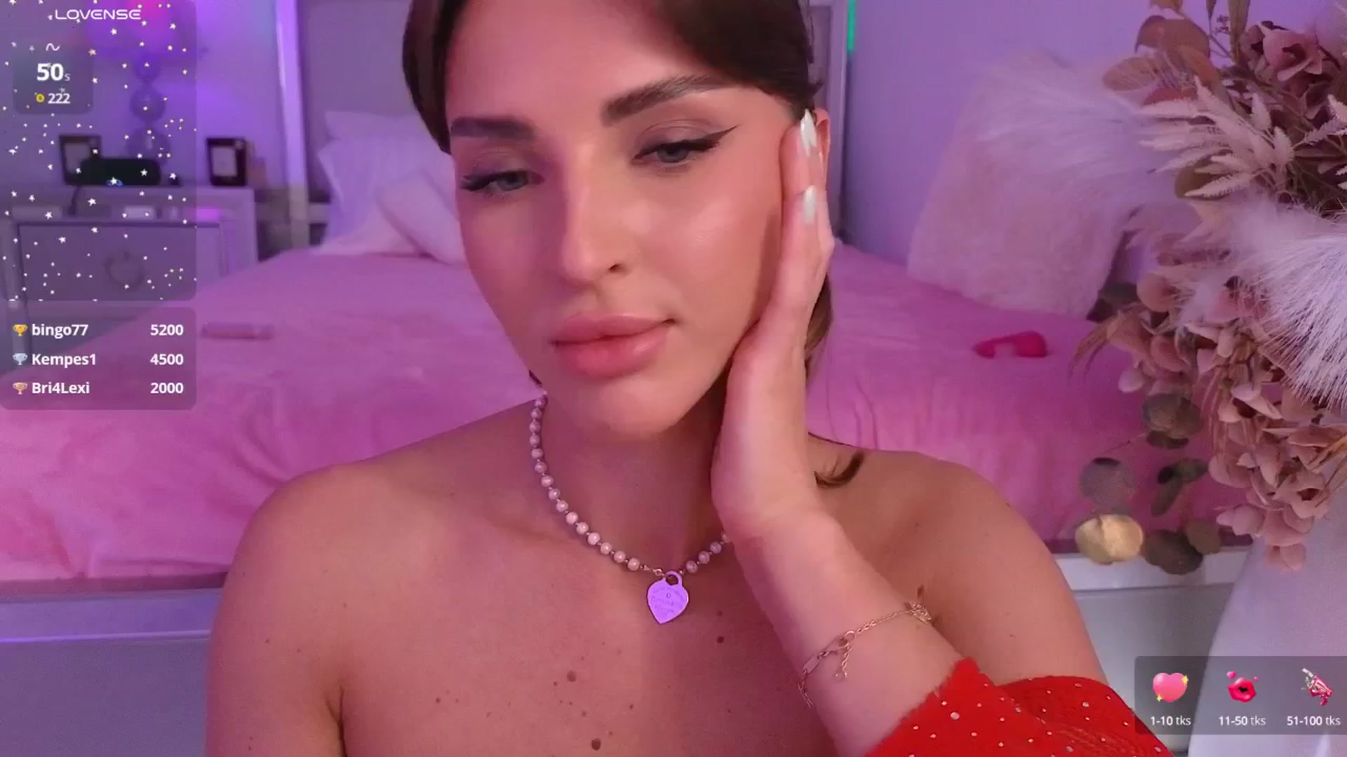 Gallery image thumbnail from LexiQ's myfreecams stream on, 05/10/2025, 08:47 image 12 of 20