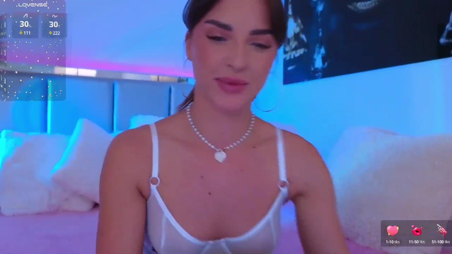 Gallery image thumbnail from LexiQ's myfreecams stream on, 06/13/2025, 04:15 image 14 of 20