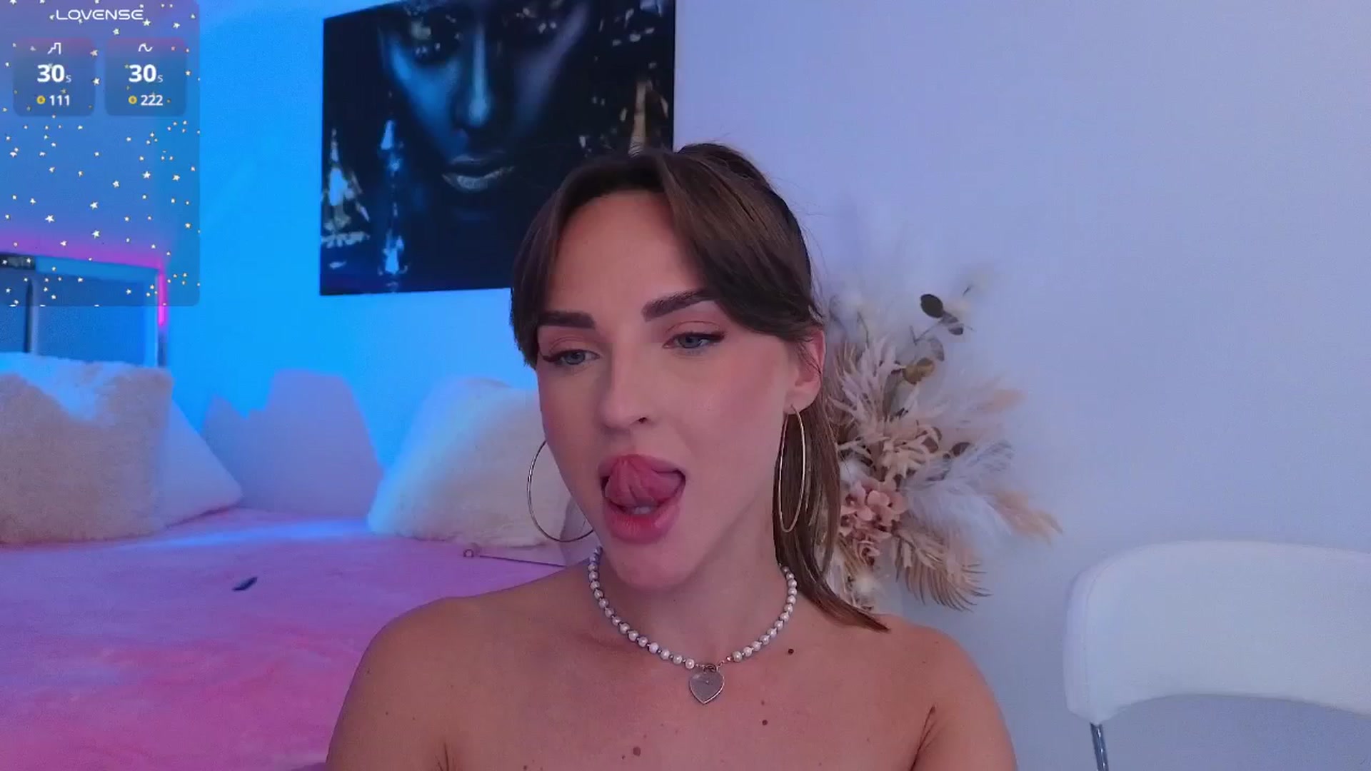 Gallery image thumbnail from LexiQ's myfreecams stream on, 06/13/2025, 05:13 image 6 of 20