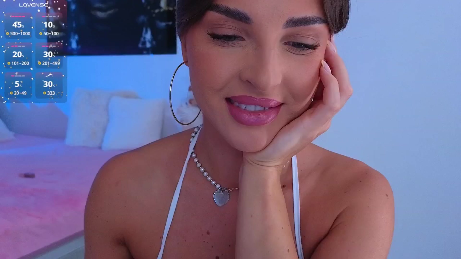 Gallery image thumbnail from LexiQ's myfreecams stream on, 07/14/2025, 04:23 image 6 of 20
