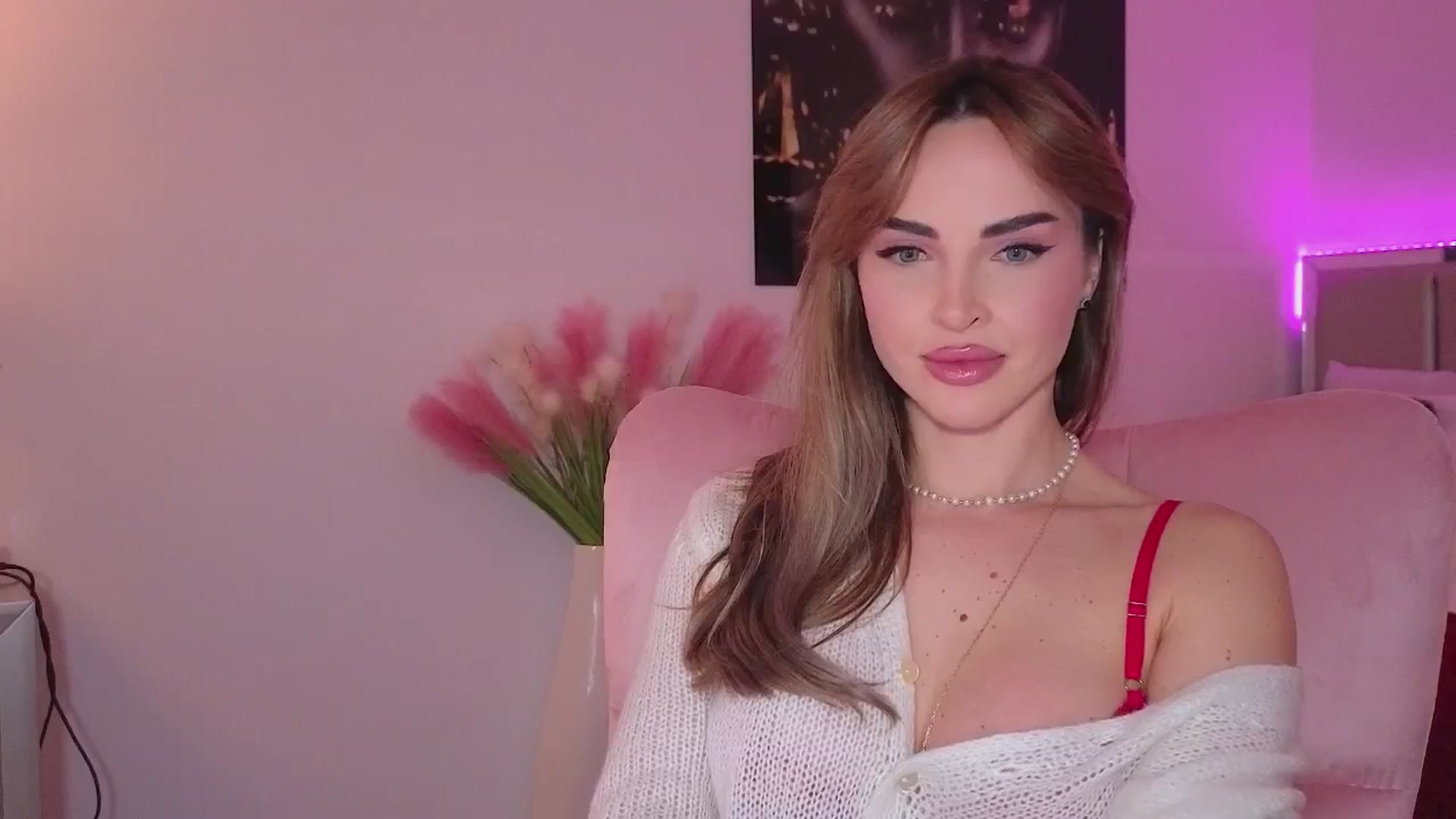 Gallery image thumbnail from LexiQ's myfreecams stream on, 05/04/2026, 03:07 image 5 of 20