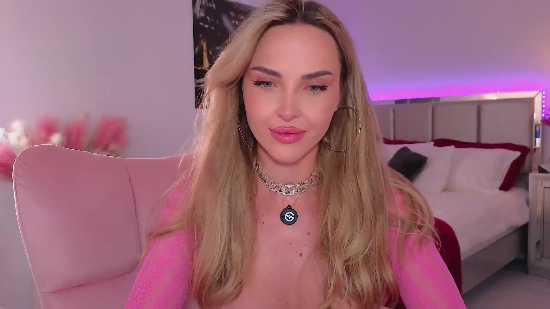 Gallery image thumbnail from LexiQ's myfreecams stream on, 08/27/2026, 04:06 image 11 of 20