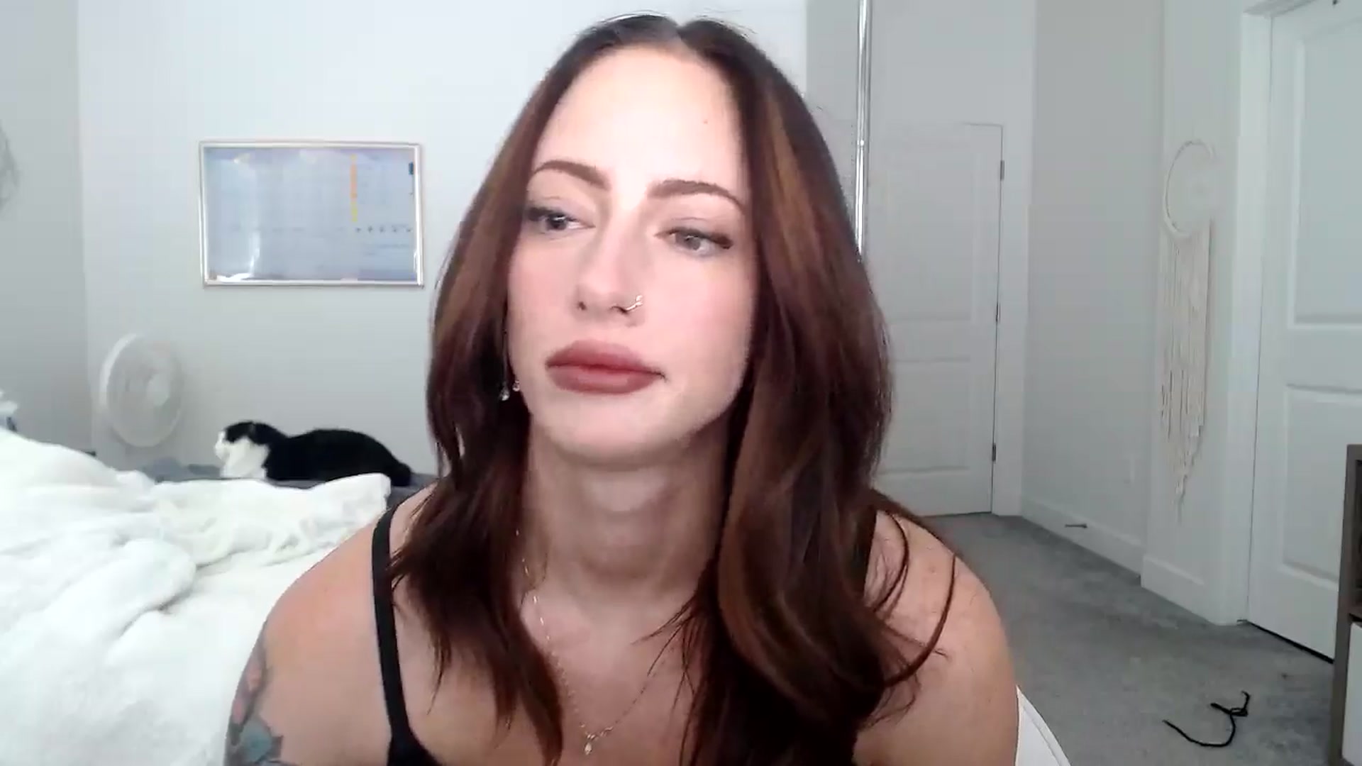 Gallery image thumbnail from LexiReid1's myfreecams stream on, 07/27/2025, 18:25 image 18 of 20