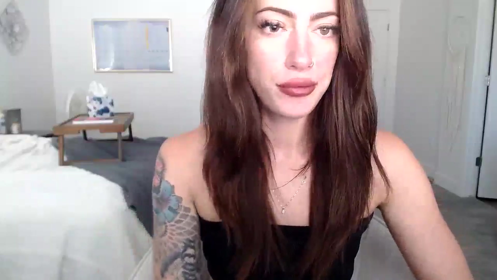 Gallery image thumbnail from LexiReid1's myfreecams stream on, 07/31/2025, 17:50 image 12 of 20