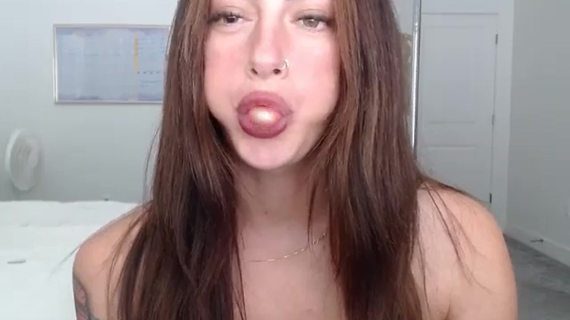 Gallery image thumbnail from LexiReid1's myfreecams stream on, 08/13/2025, 20:24 image 4 of 20