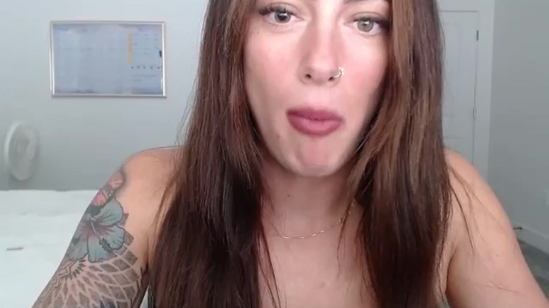 Gallery image thumbnail from LexiReid1's myfreecams stream on, 08/13/2025, 20:24 image 10 of 20