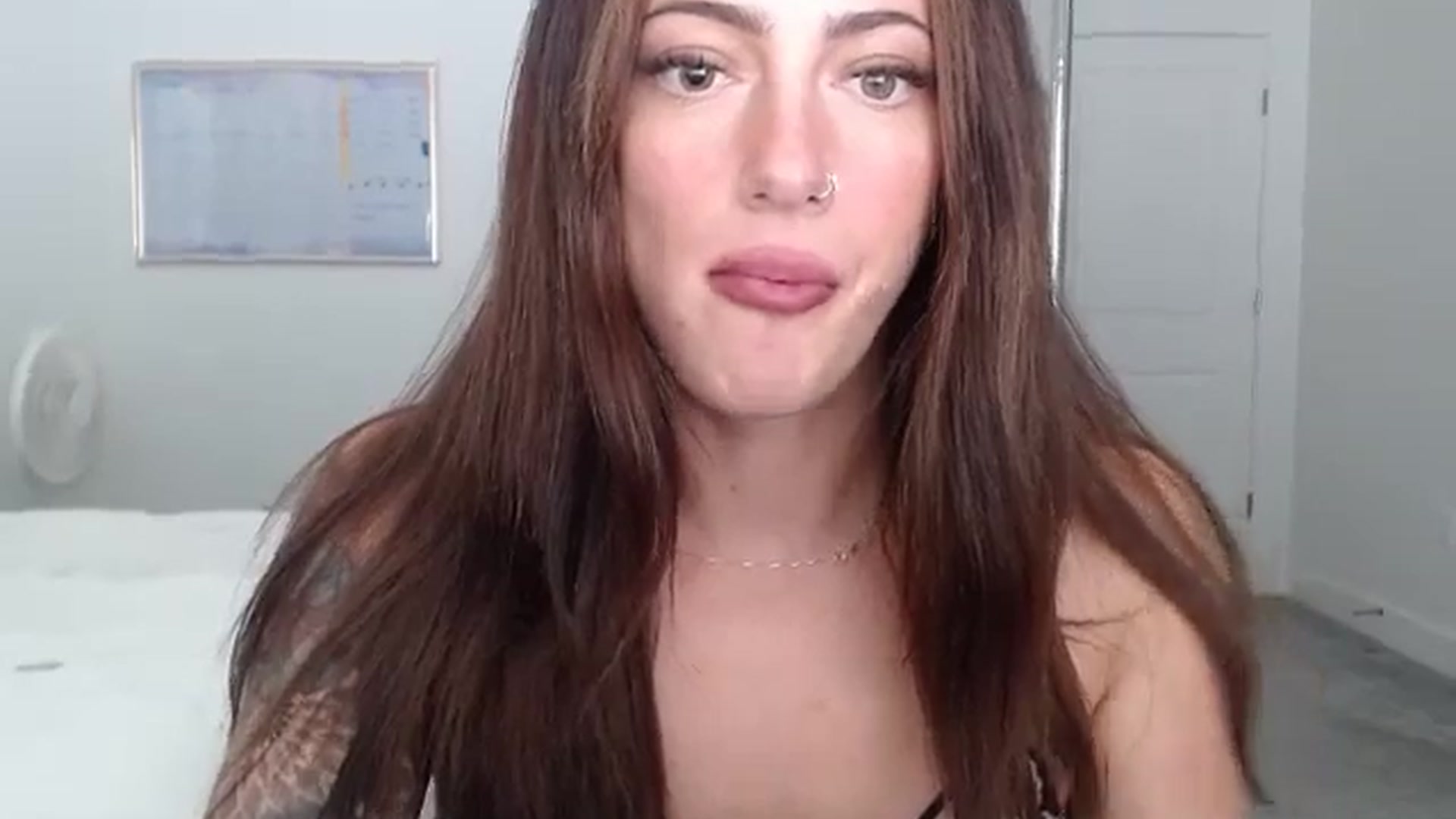 Gallery image thumbnail from LexiReid1's myfreecams stream on, 08/13/2025, 20:24 image 3 of 20