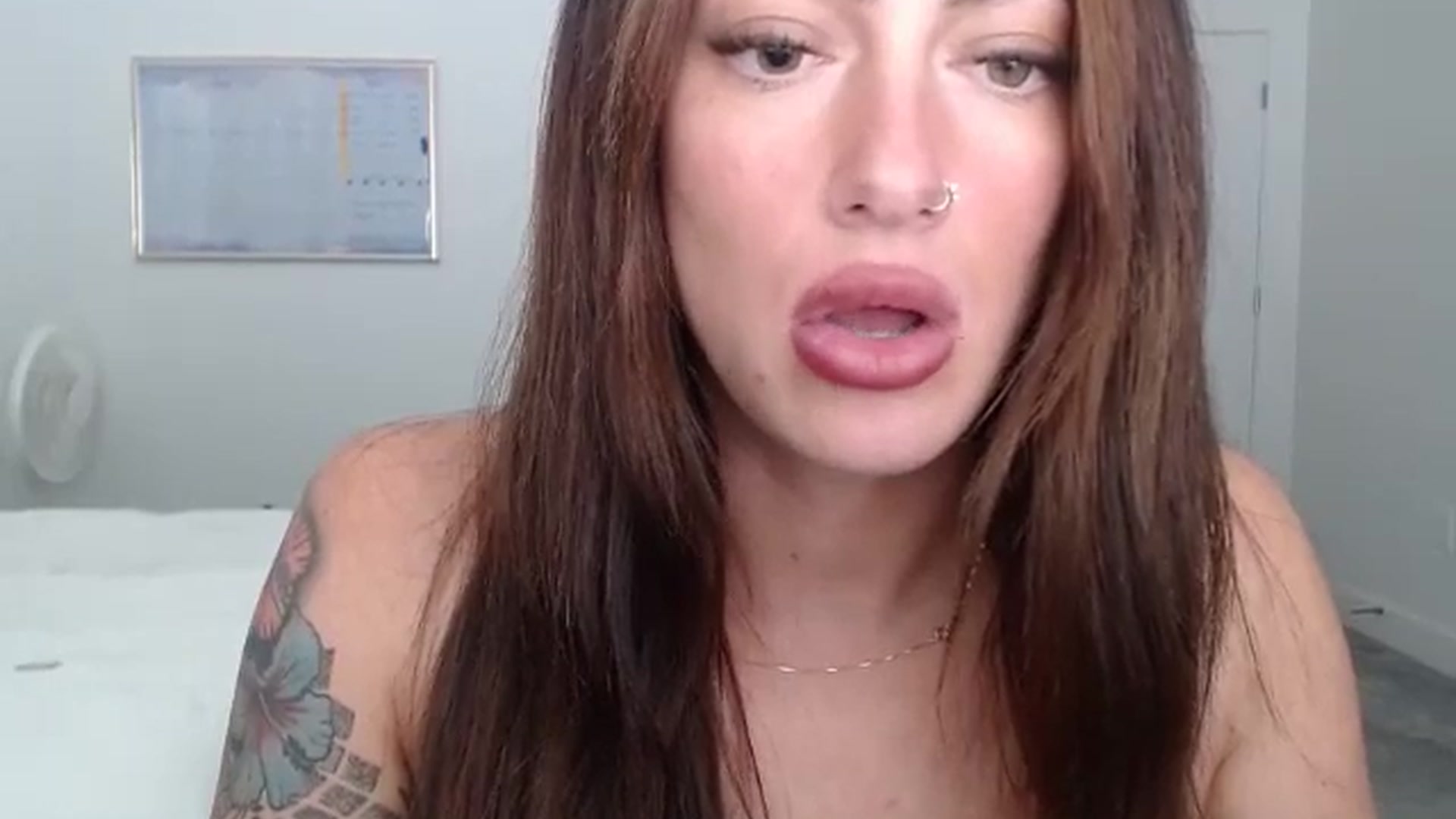 Gallery image thumbnail from LexiReid1's myfreecams stream on, 08/13/2025, 20:24 image 9 of 20
