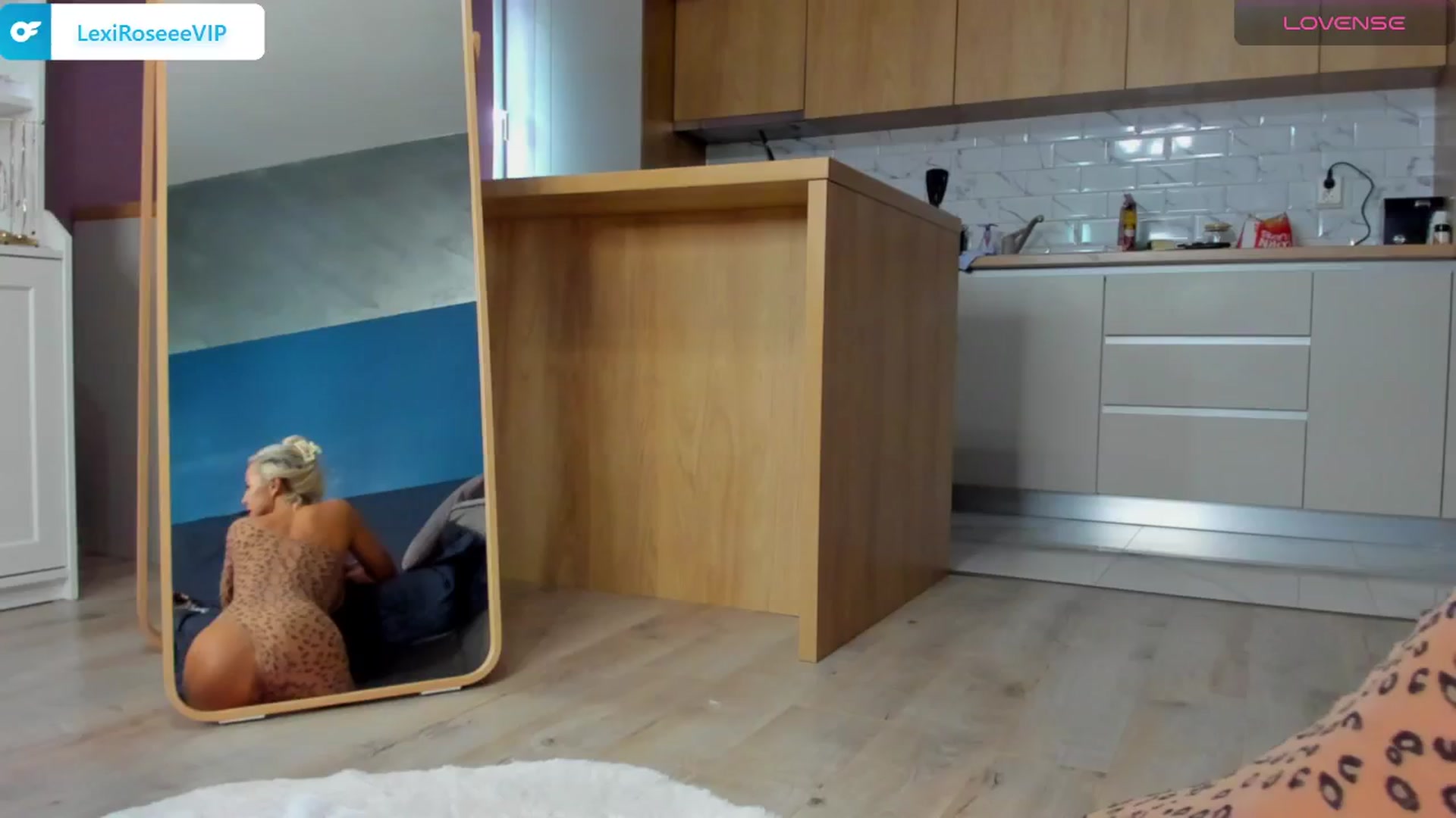 Gallery image thumbnail from LexiRoseee's myfreecams stream on, 07/24/2024, 10:26 image 15 of 20