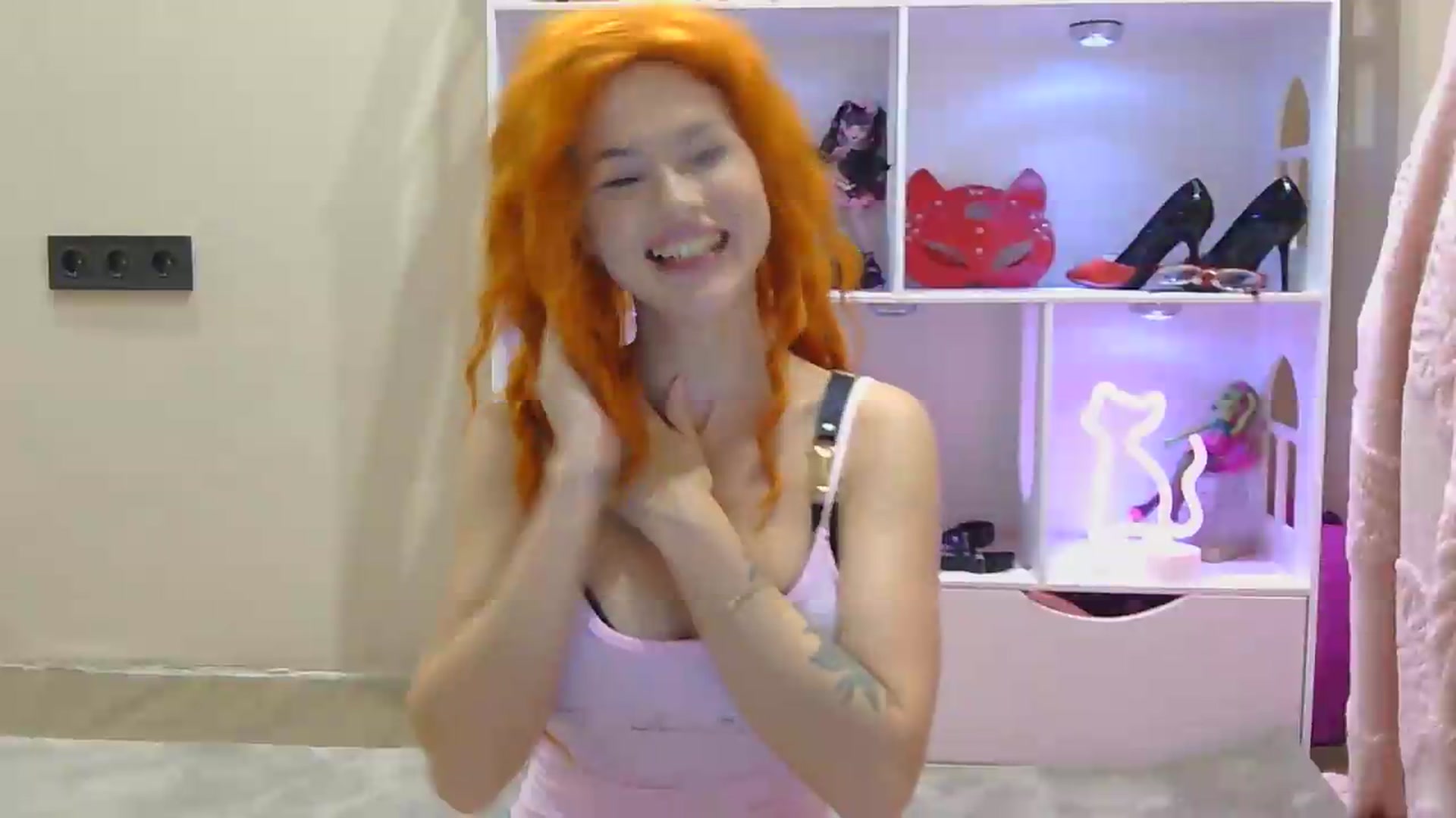 Gallery image thumbnail from LexiSi's myfreecams stream on, 06/20/2026, 21:54 image 4 of 20