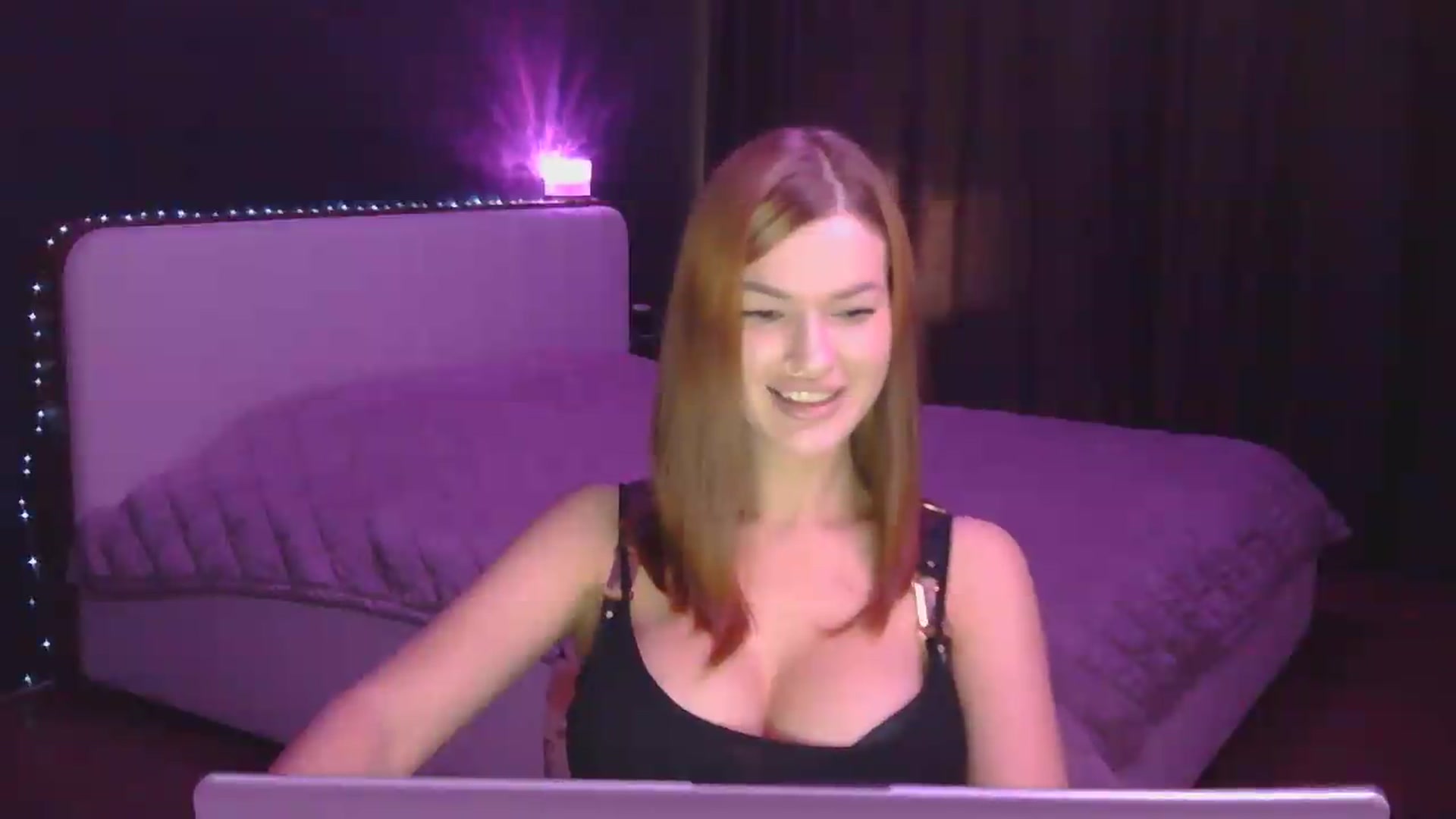 Gallery image thumbnail from LexiSi's myfreecams stream on, 06/22/2026, 07:39 image 2 of 20