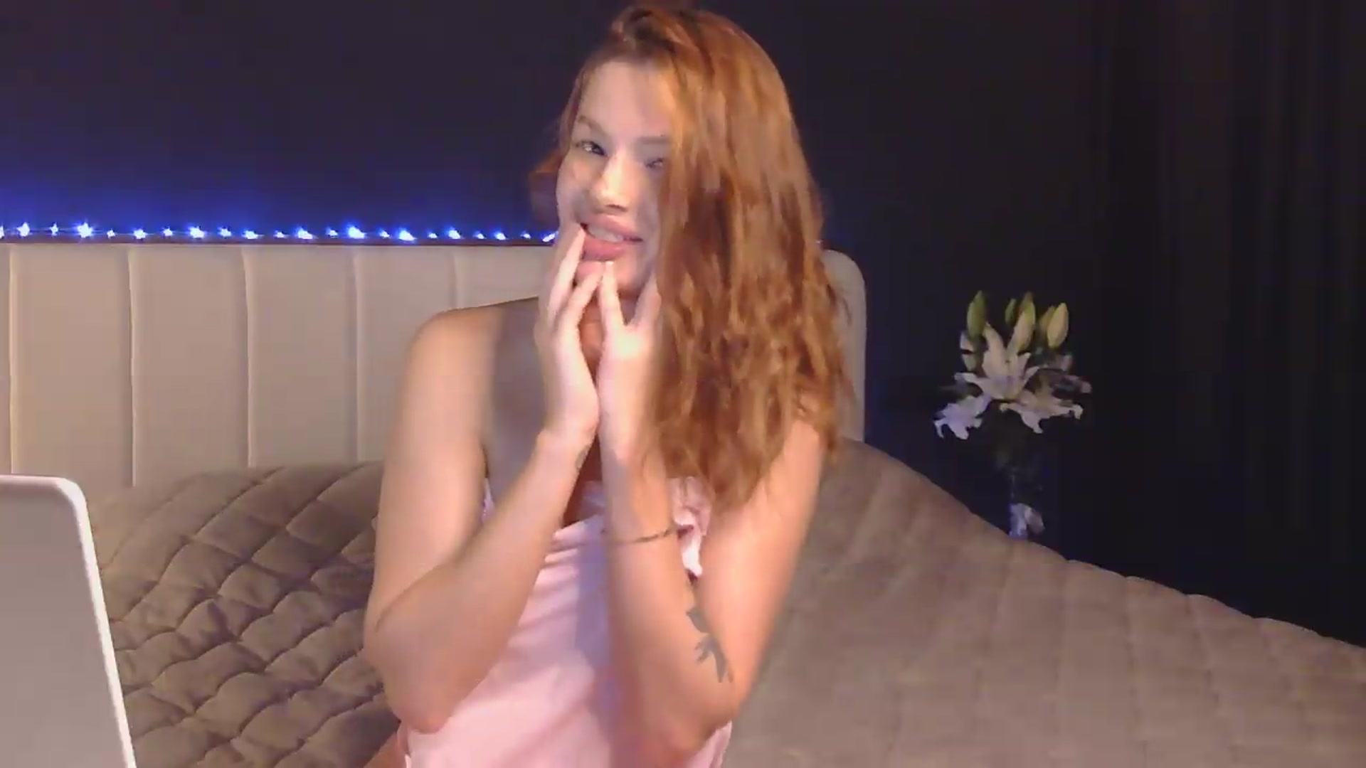 Gallery image thumbnail from LexiSi's myfreecams stream on, 06/24/2026, 21:50 image 9 of 20