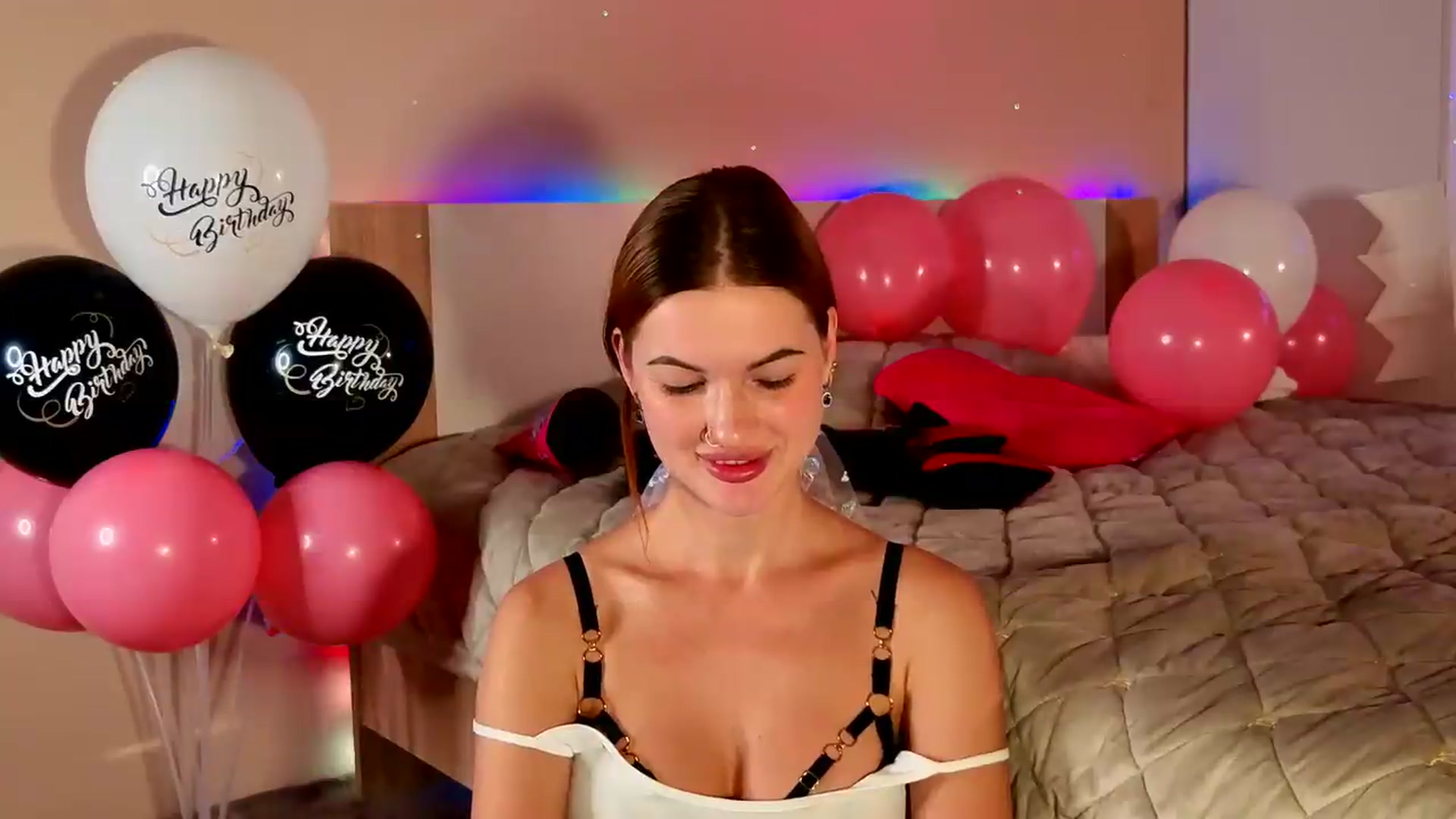 Gallery image thumbnail from LexiSi's myfreecams stream on, 07/16/2026, 20:11 image 13 of 20