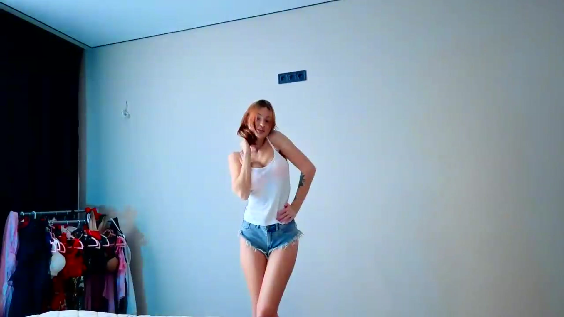 Gallery image thumbnail from LexiSi's myfreecams stream on, 07/19/2026, 12:35 image 8 of 20