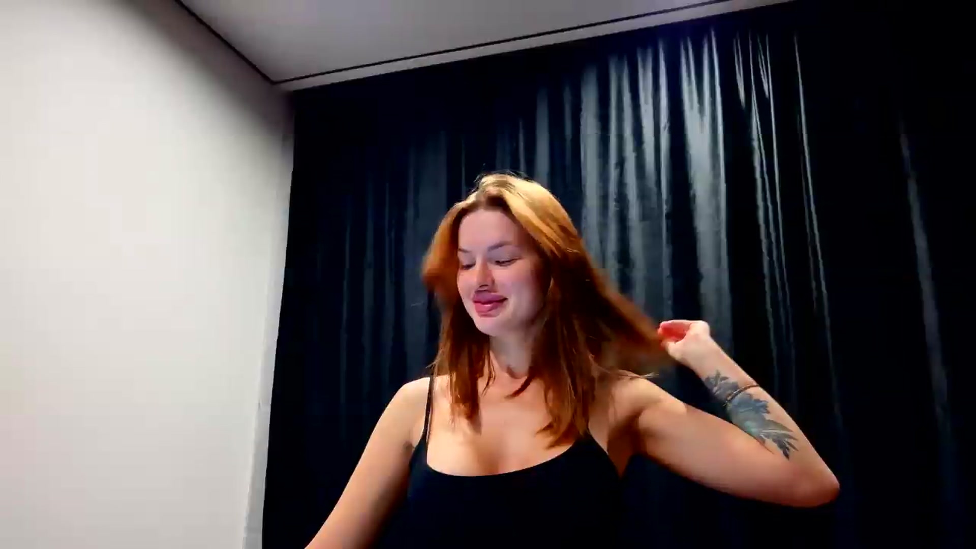 Gallery image thumbnail from LexiSi's myfreecams stream on, 07/27/2026, 04:10 image 5 of 20