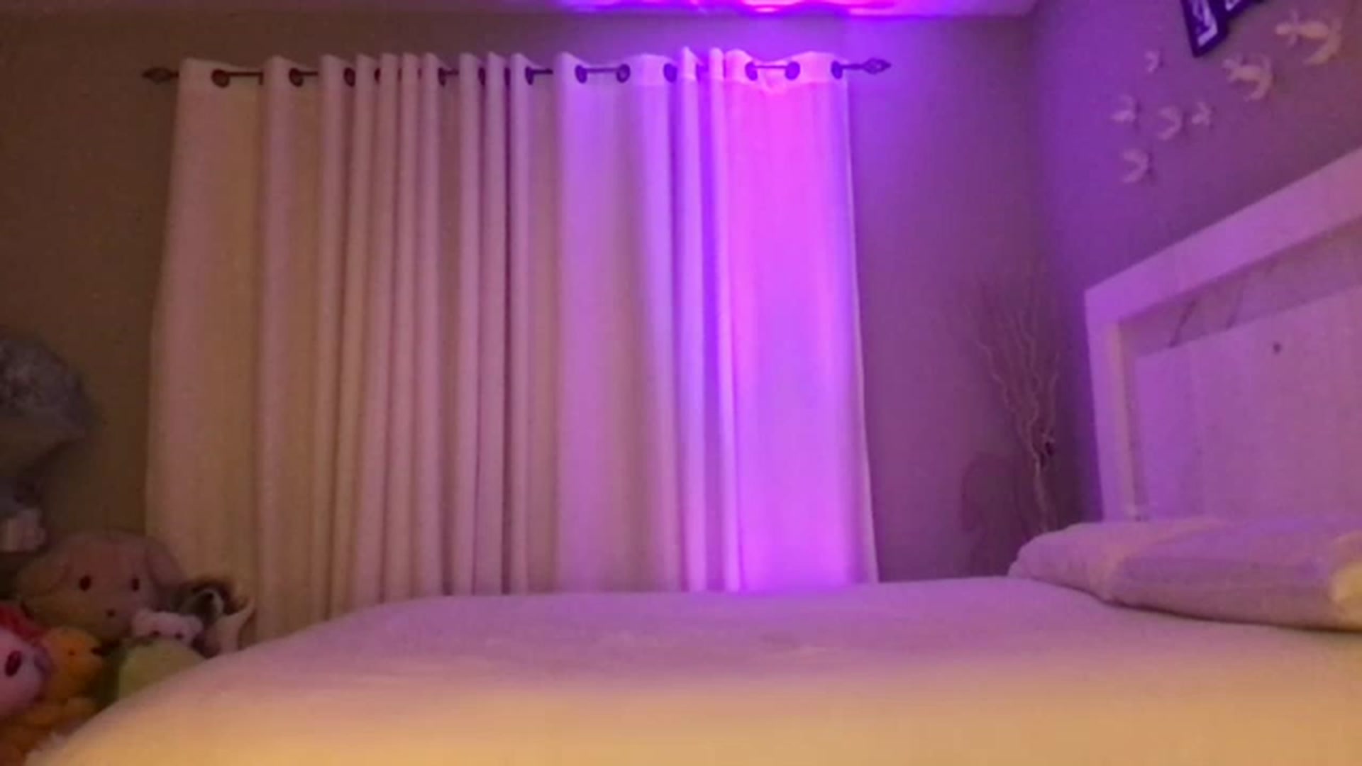 Gallery image thumbnail from LexiVixi's myfreecams stream on, 01/10/2023, 10:34 image 14 of 20