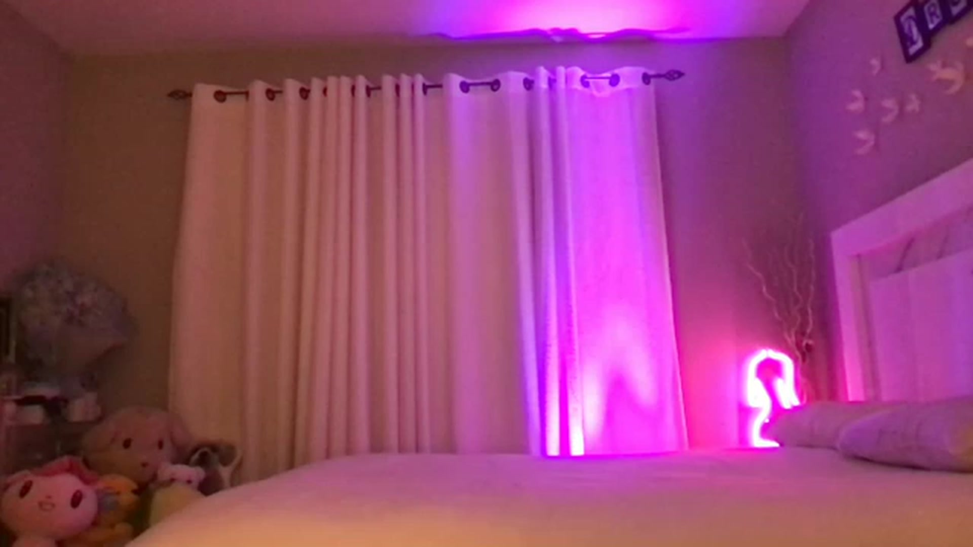 Gallery image thumbnail from LexiVixi's myfreecams stream on, 04/07/2023, 07:20 image 18 of 20
