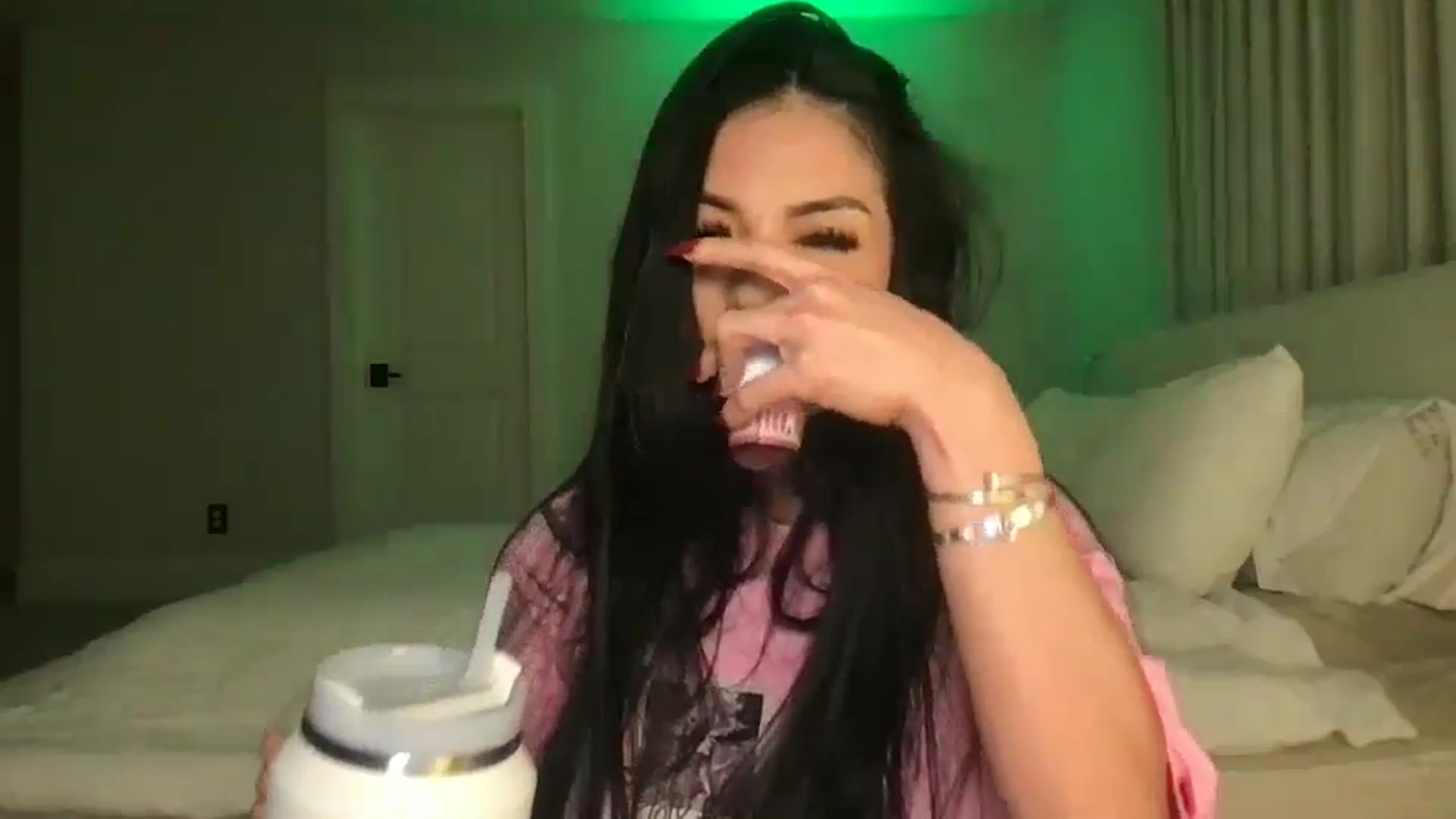 Gallery image thumbnail from LexiVixi's myfreecams stream on, 03/29/2025, 09:34 image 19 of 20