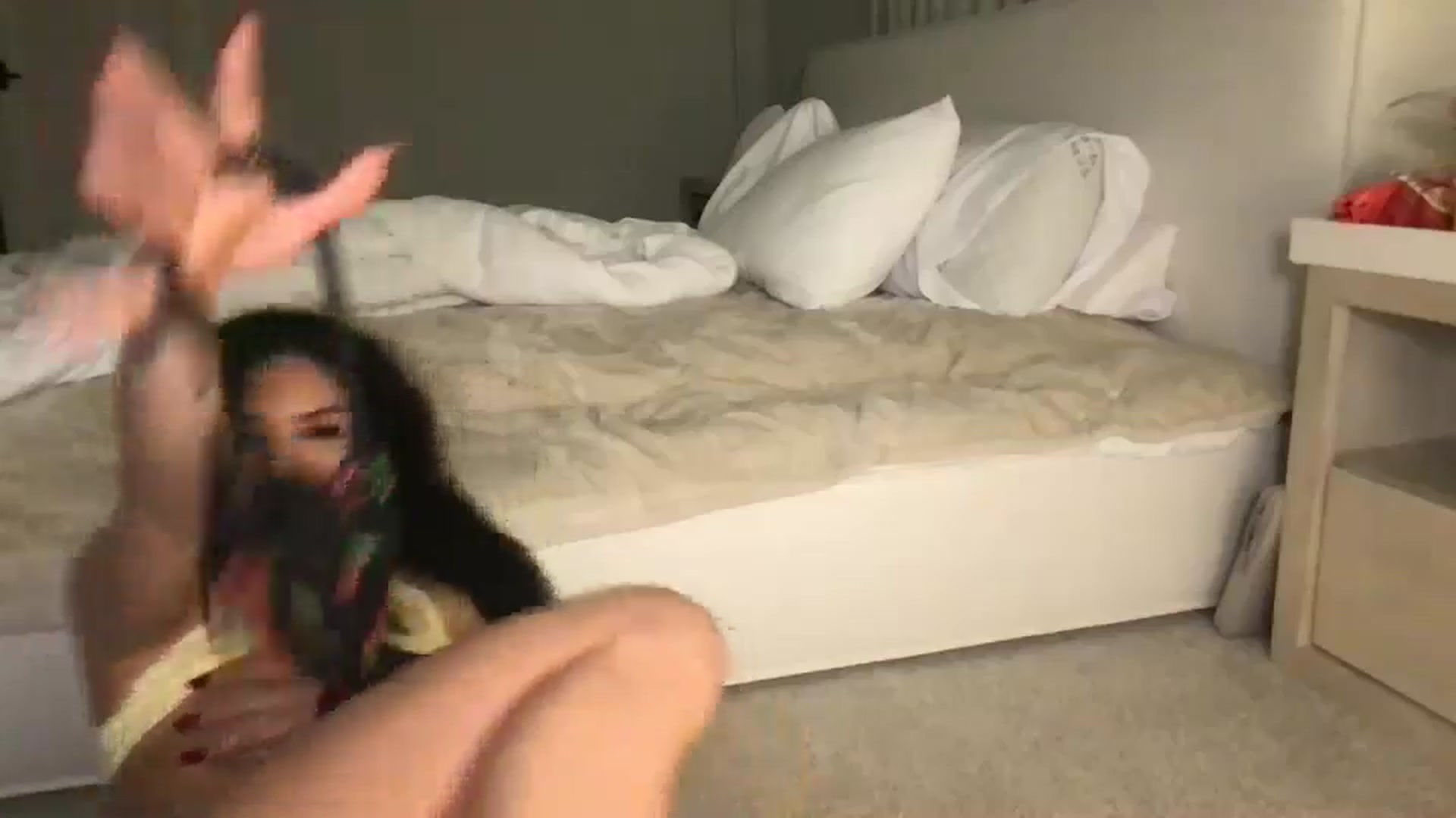 Gallery image thumbnail from LexiVixi's myfreecams stream on, 03/30/2025, 08:51 image 5 of 20