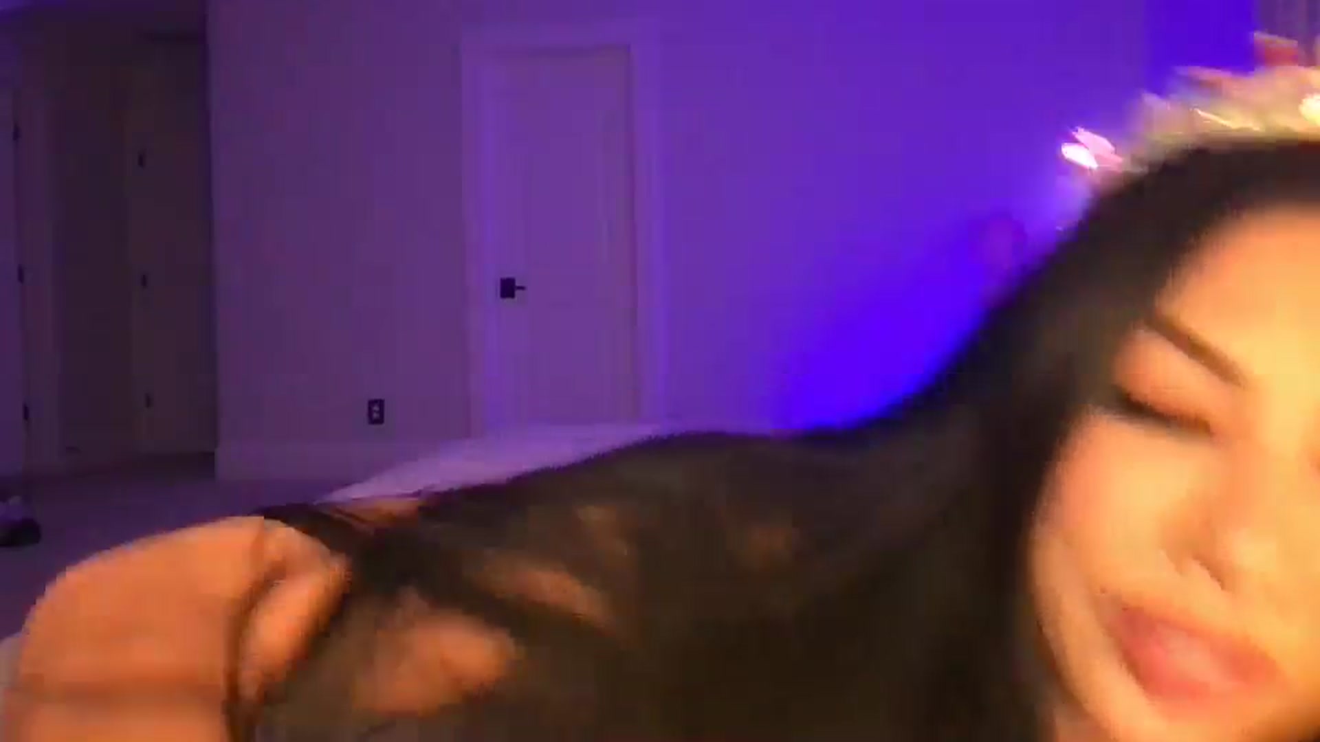 Gallery image thumbnail from LexiVixi's myfreecams stream on, 09/27/2025, 08:31 image 9 of 20