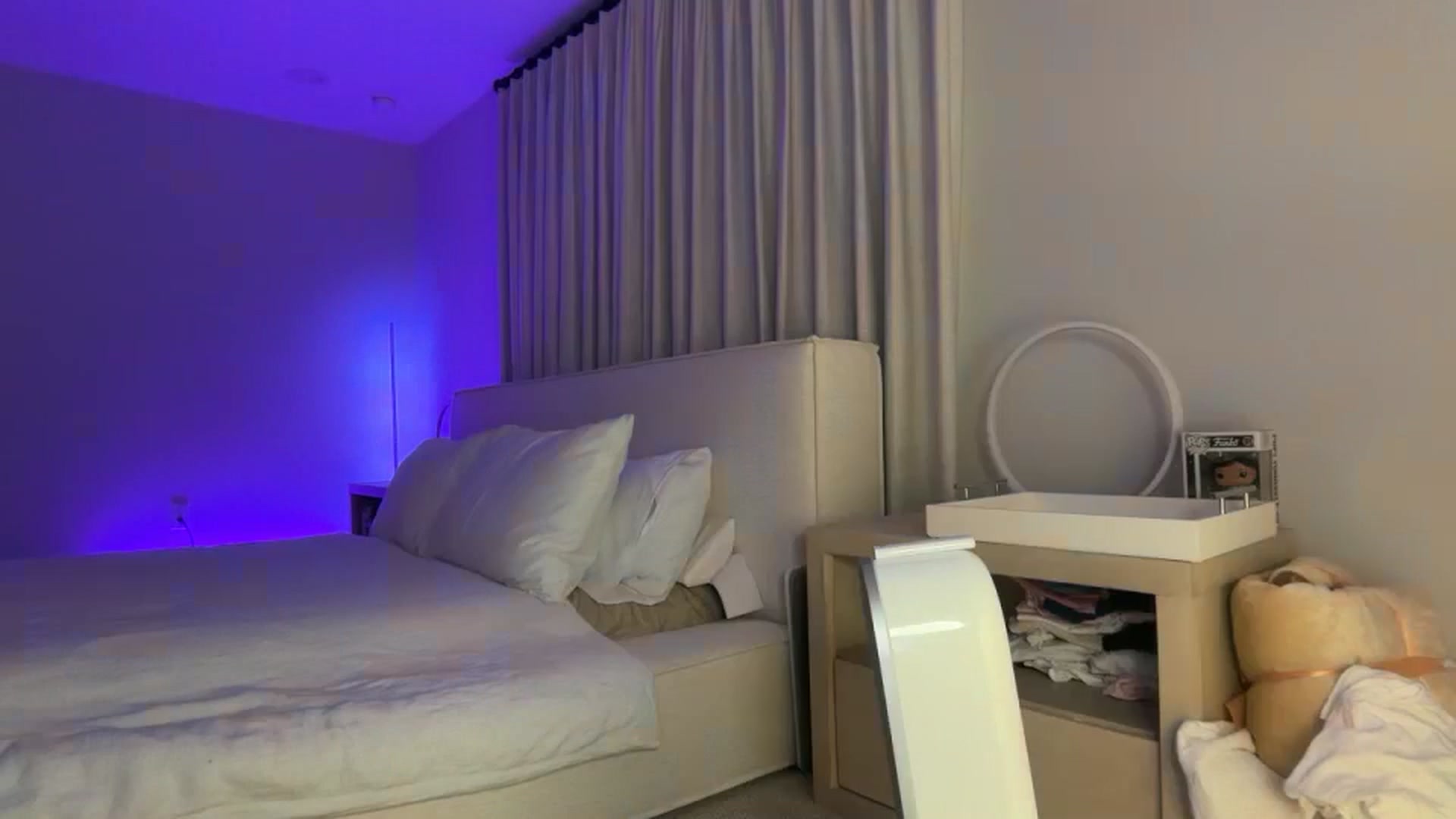 Gallery image thumbnail from LexiVixi's myfreecams stream on, 02/07/2026, 10:31 image 12 of 20