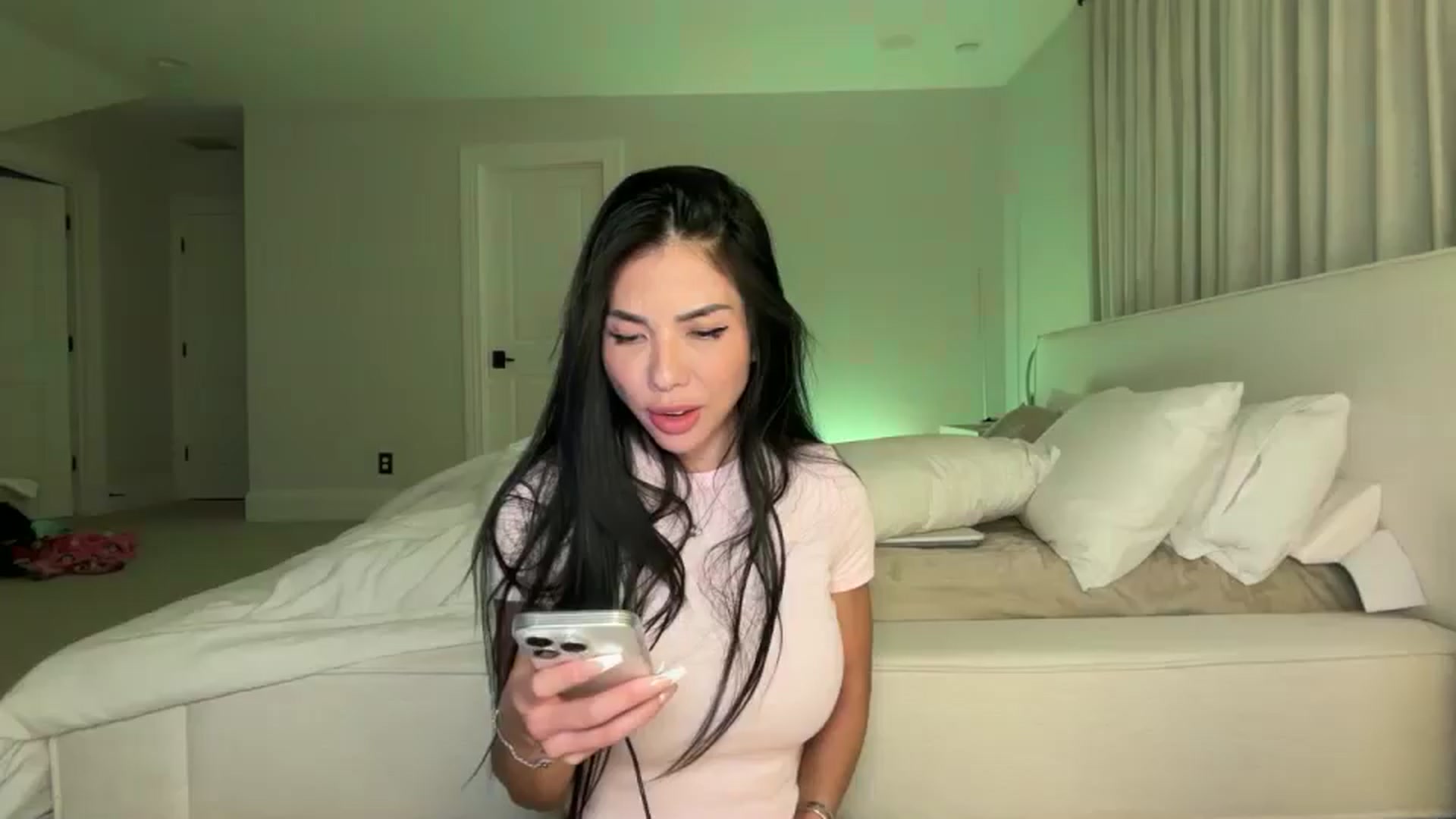 Gallery image thumbnail from LexiVixi's myfreecams stream on, 02/11/2026, 09:55 image 1 of 20