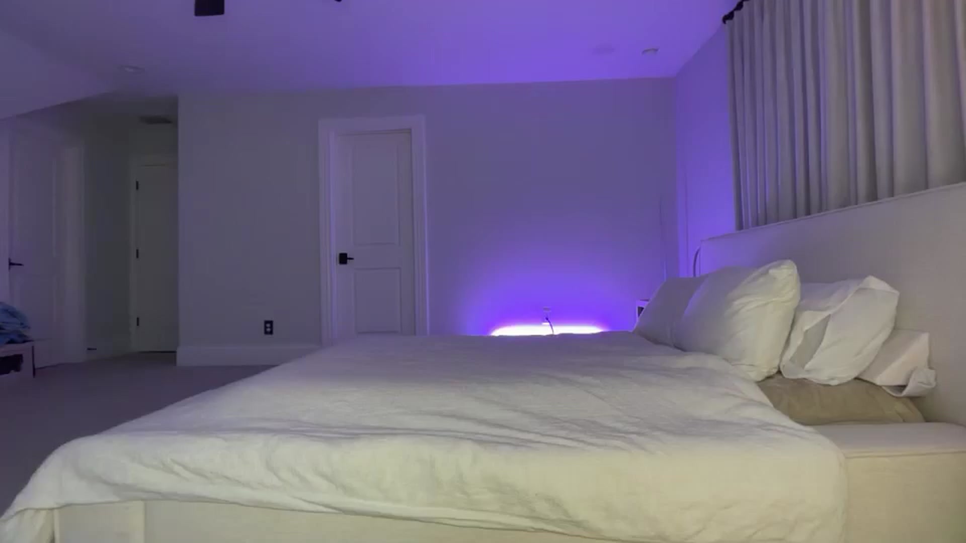 Gallery image thumbnail from LexiVixi's myfreecams stream on, 02/21/2026, 11:01 image 1 of 20