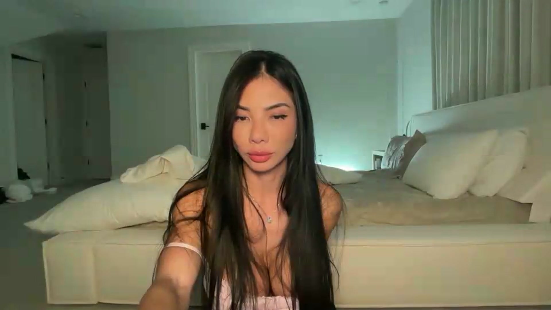 Gallery image thumbnail from LexiVixi's myfreecams stream on, 05/23/2026, 09:43 image 12 of 20