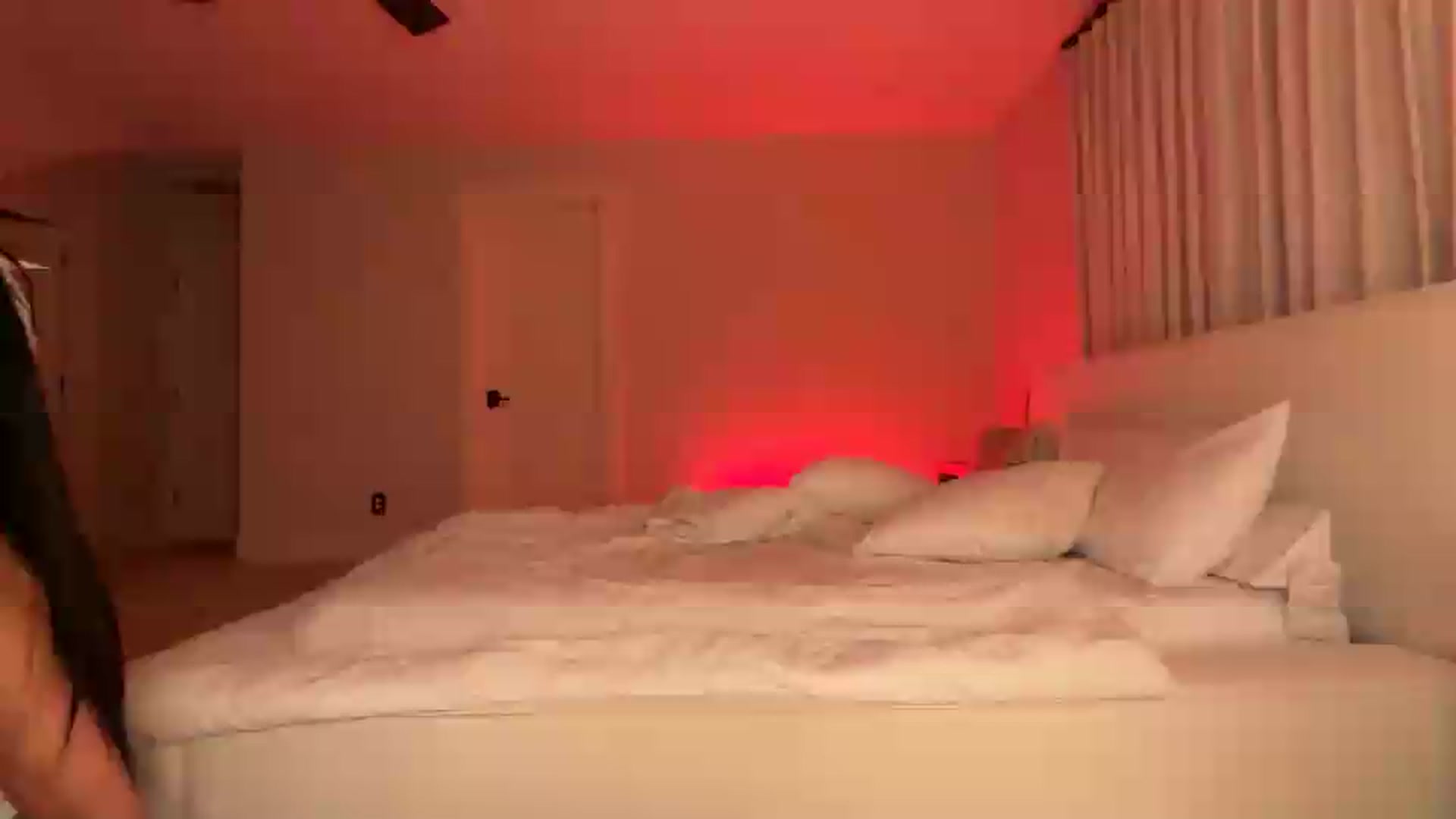 Gallery image thumbnail from LexiVixi's myfreecams stream on, 05/30/2026, 09:06 image 15 of 20