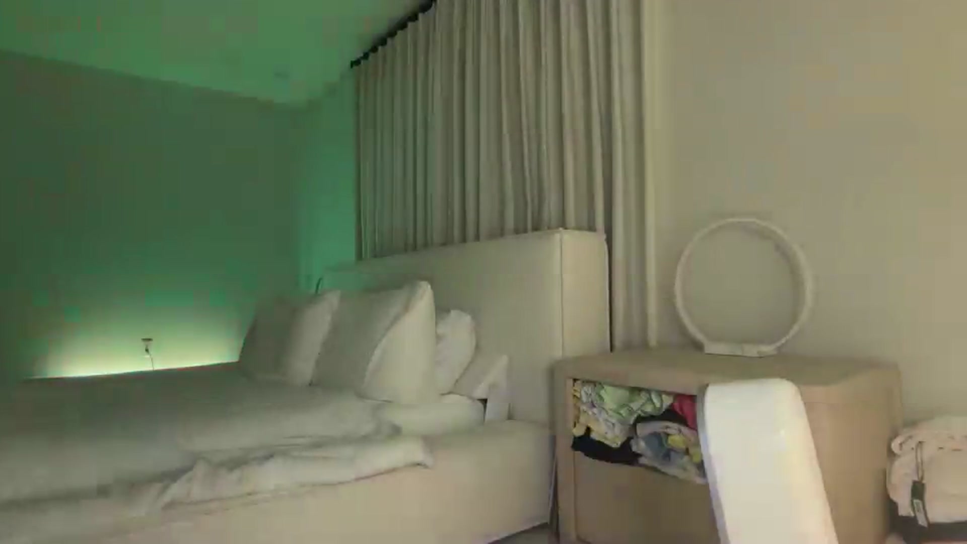 Gallery image thumbnail from LexiVixi's myfreecams stream on, 08/08/2026, 09:05 image 2 of 20