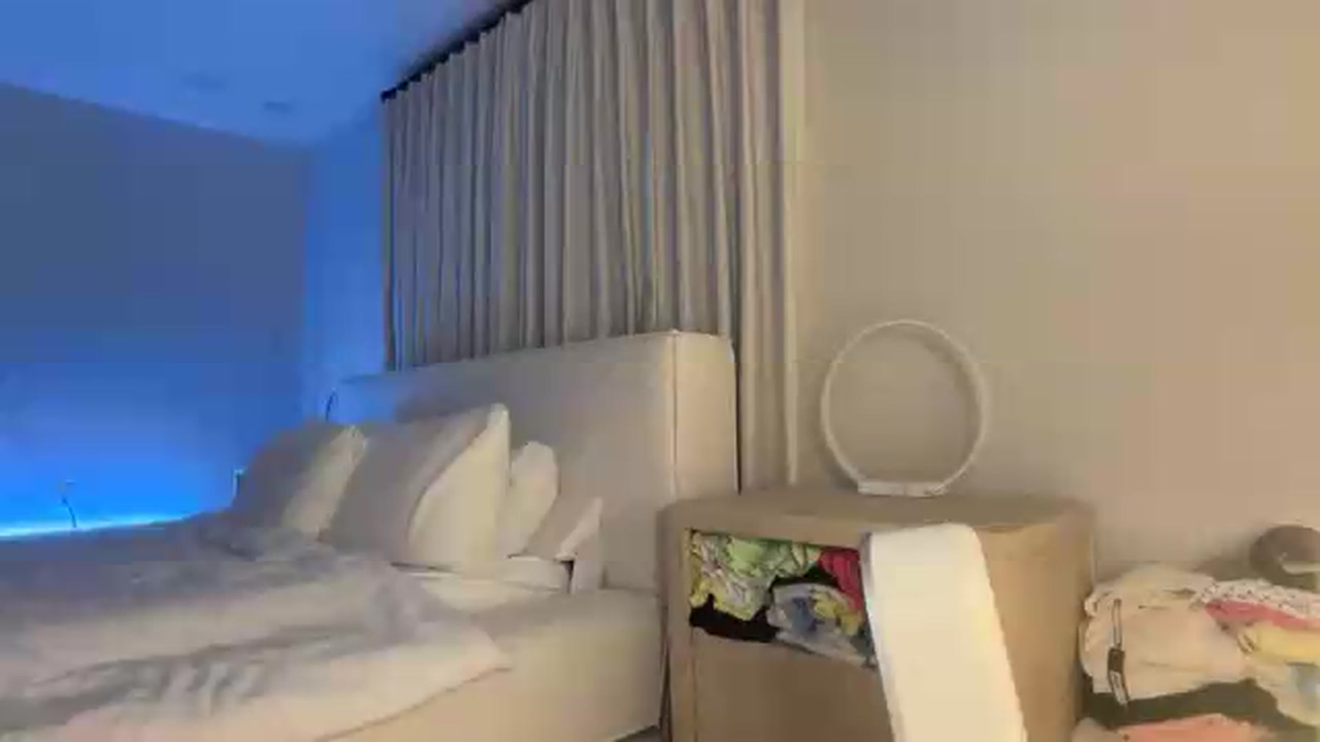 Gallery image thumbnail from LexiVixi's myfreecams stream on, 08/09/2026, 07:12 image 20 of 20