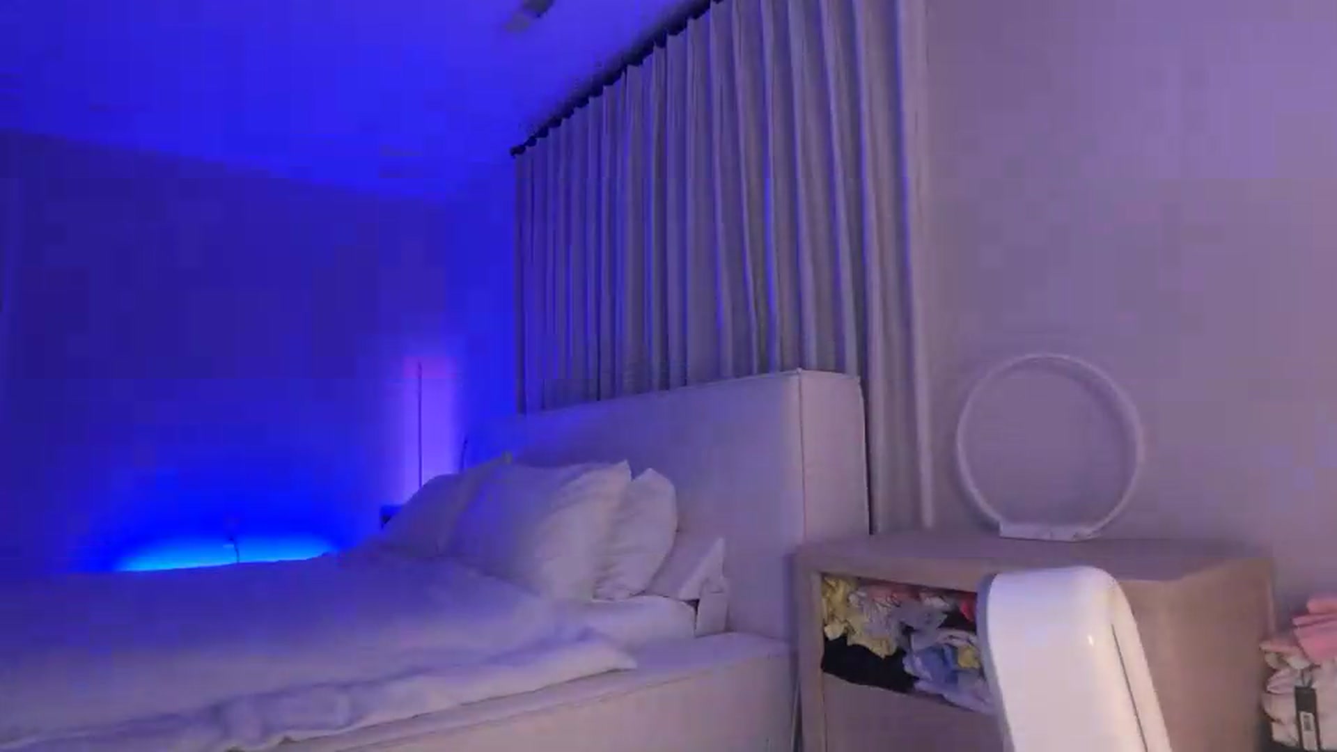 Gallery image thumbnail from LexiVixi's myfreecams stream on, 08/16/2026, 09:24 image 20 of 20