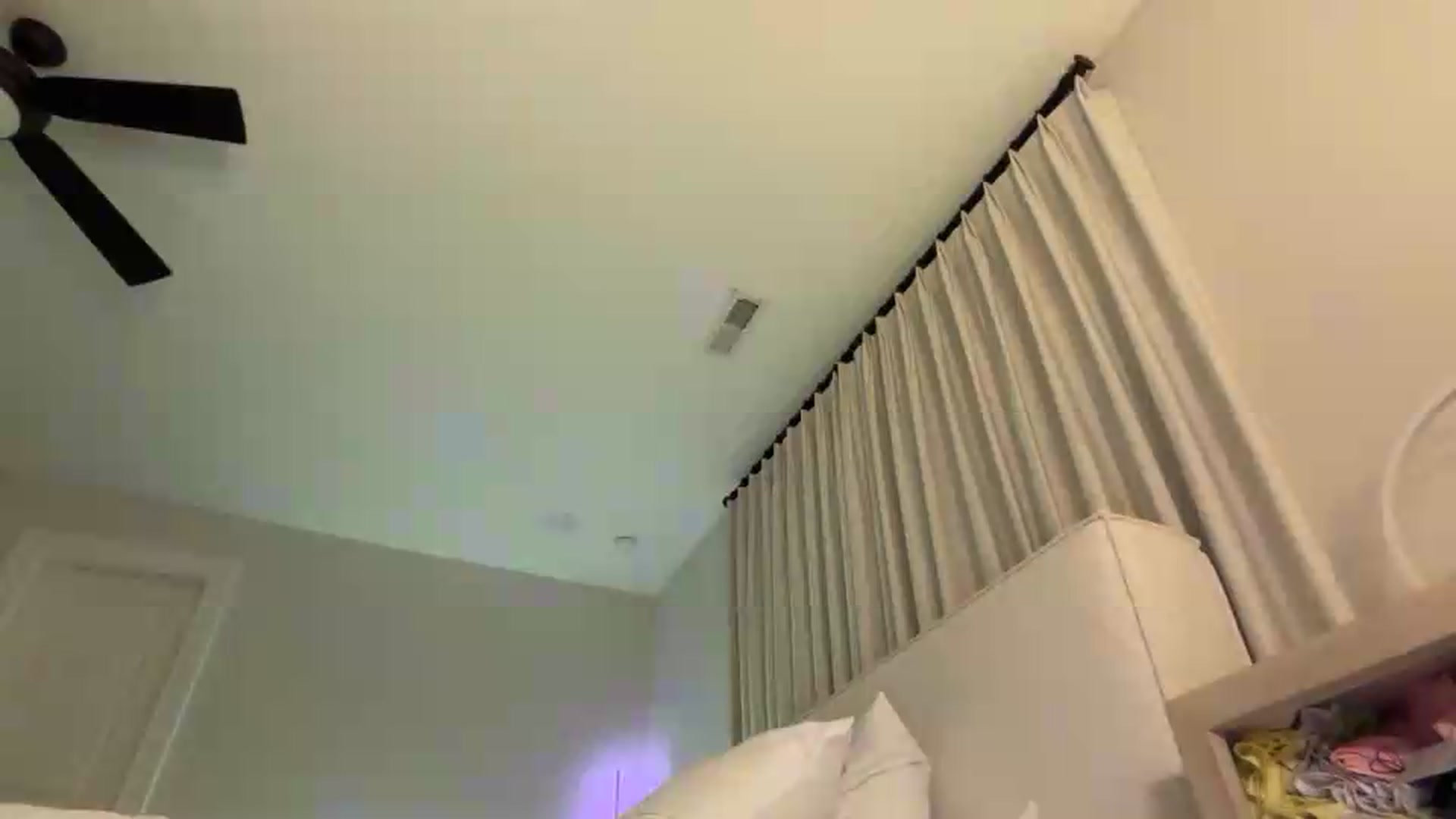 Gallery image thumbnail from LexiVixi's myfreecams stream on, 08/29/2026, 08:25 image 19 of 20